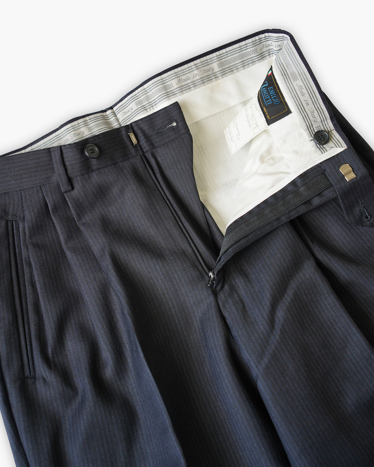 European Tailored Set