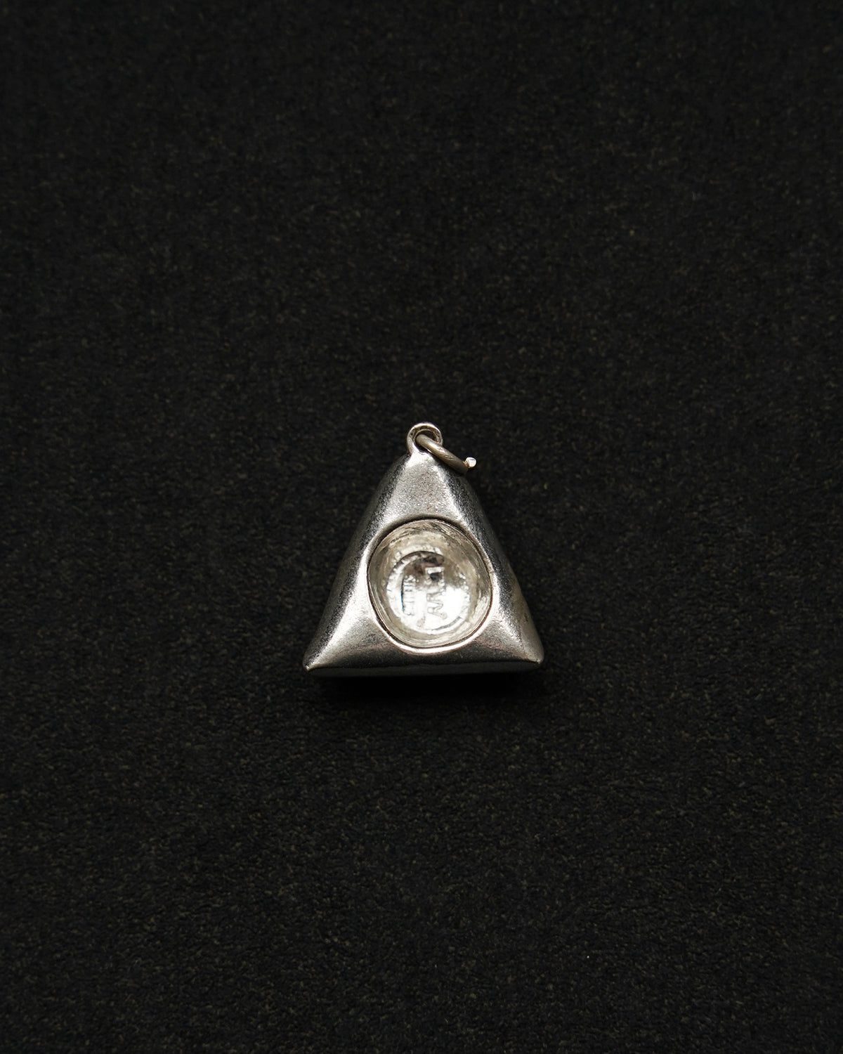 Silver Pyramid Charm (SVNL26040-1)