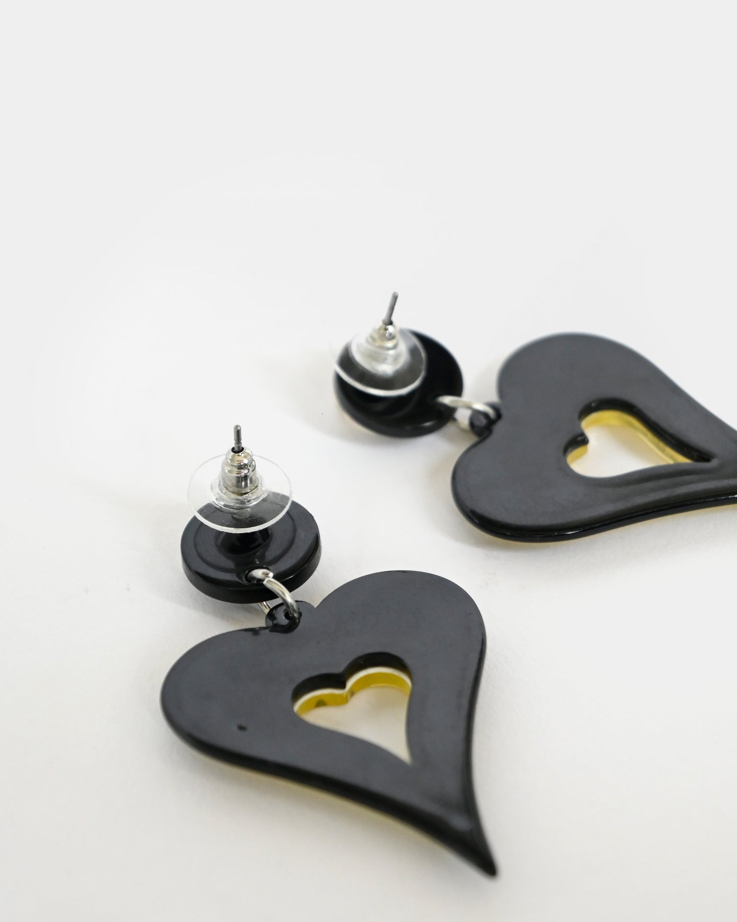 Regin Heart Earrings