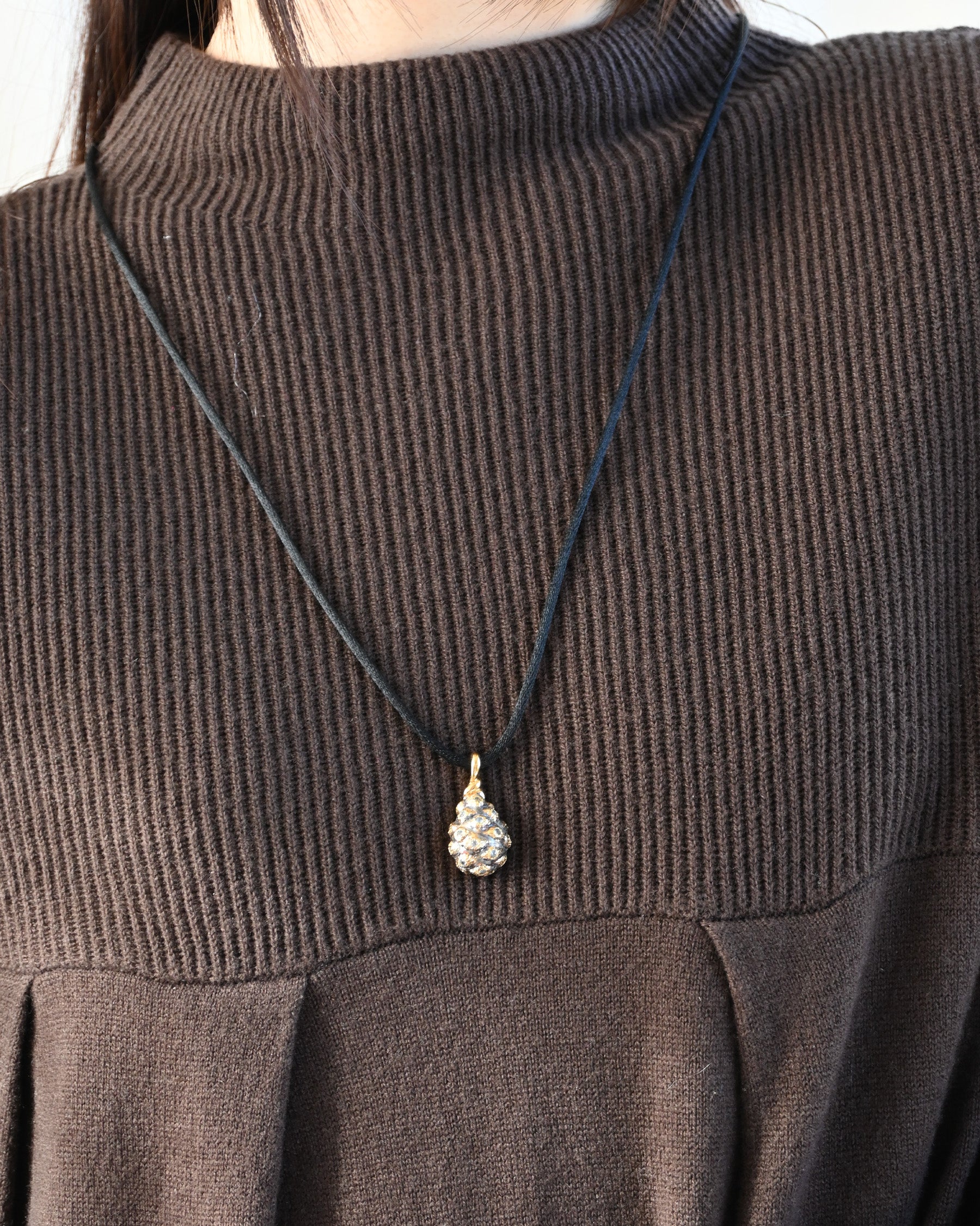 "Isabella Etou" Neptune Necklace - Blue Sapphire