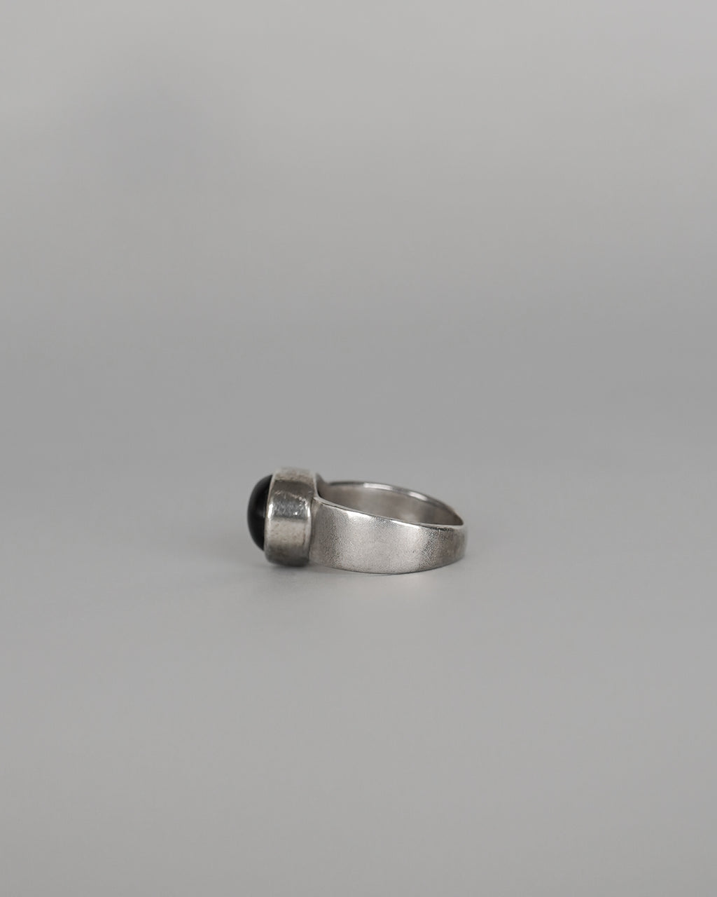 Onyx Silver Ring (SVR25030)