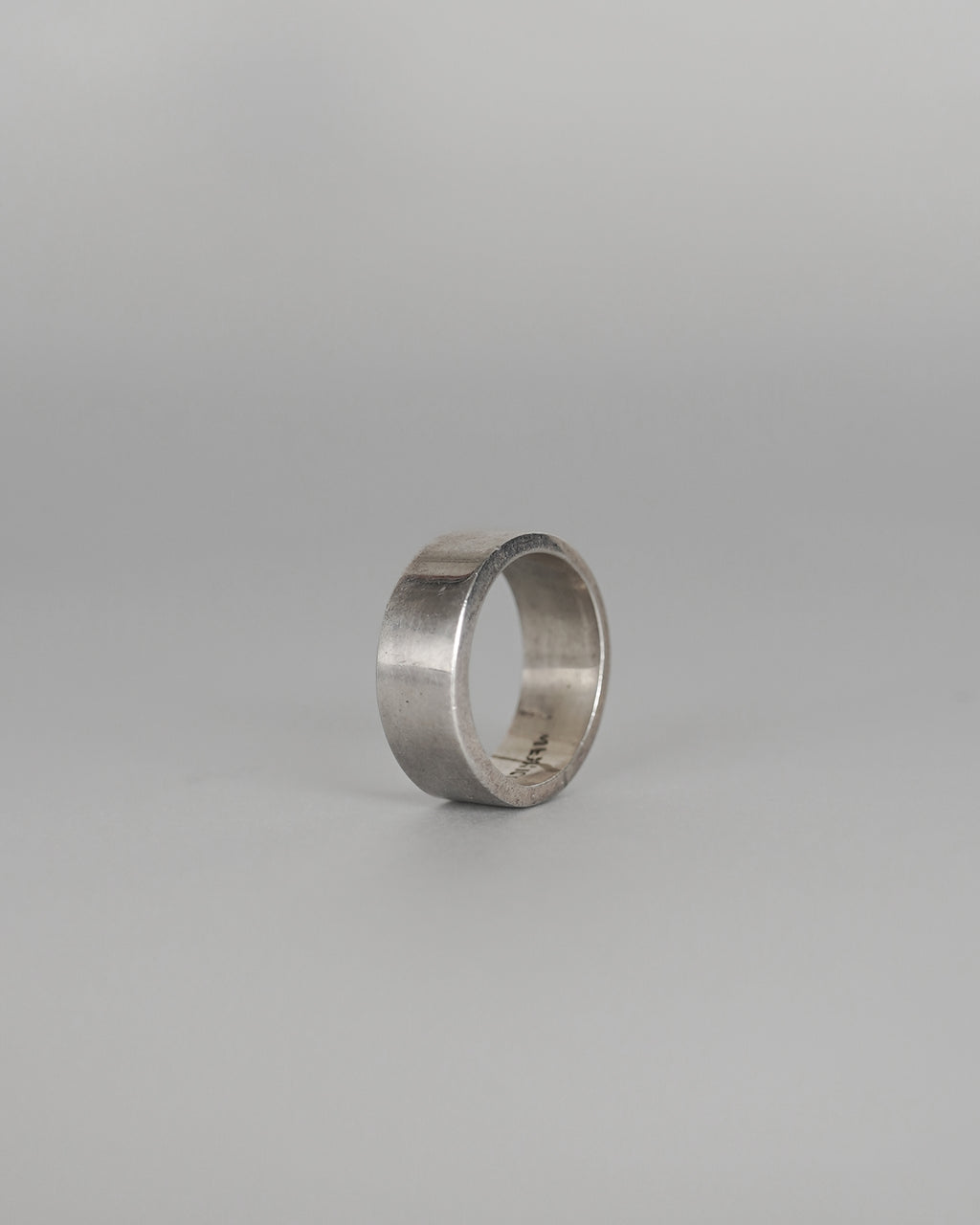 Flat Band Ring (SVR-25036)