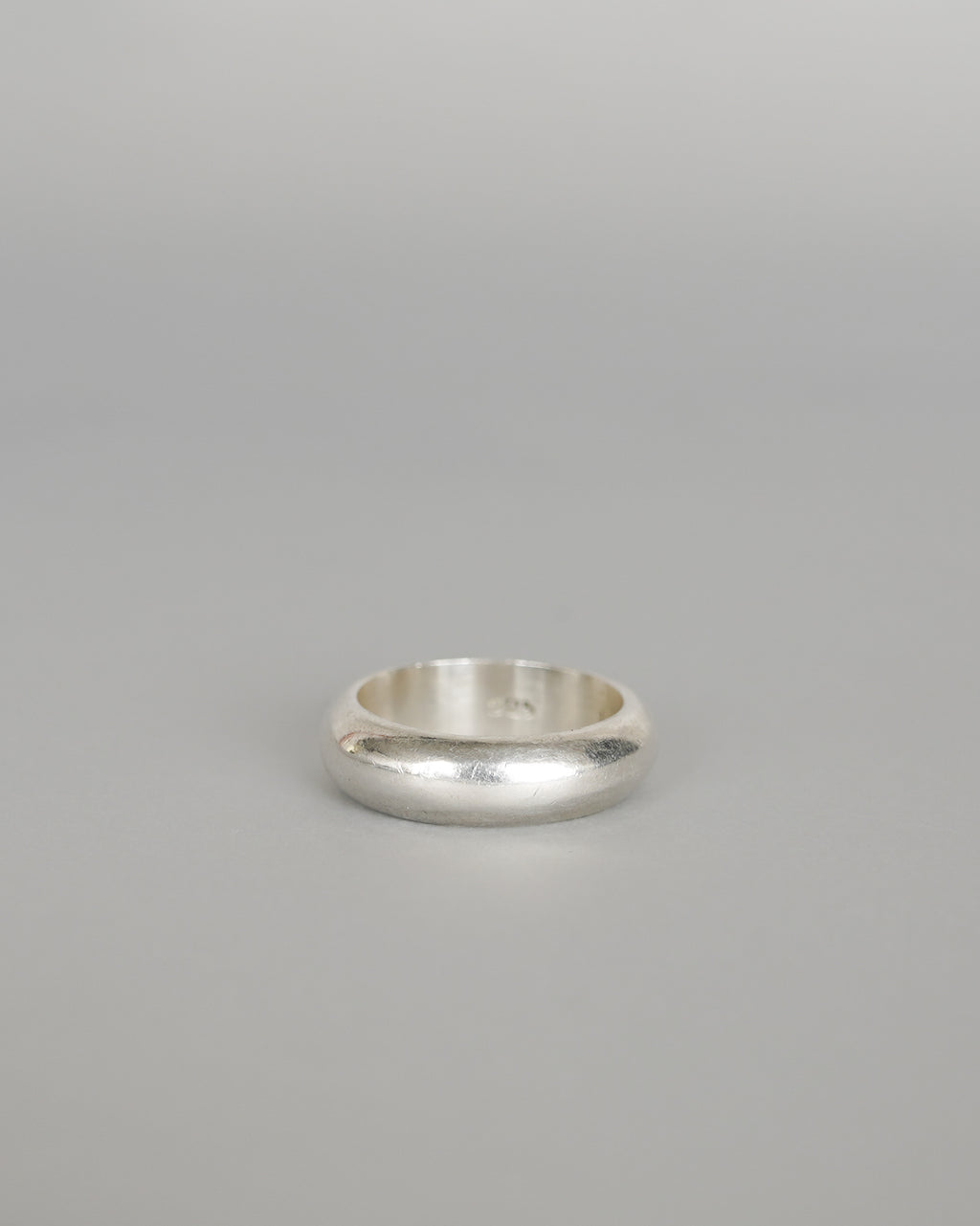 Thick Dome Ring - Size 24 (SVR25040-2)