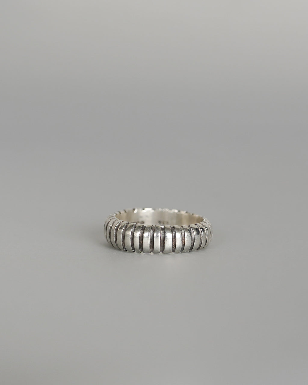 Grooved Silver Ring (SVR-25043)
