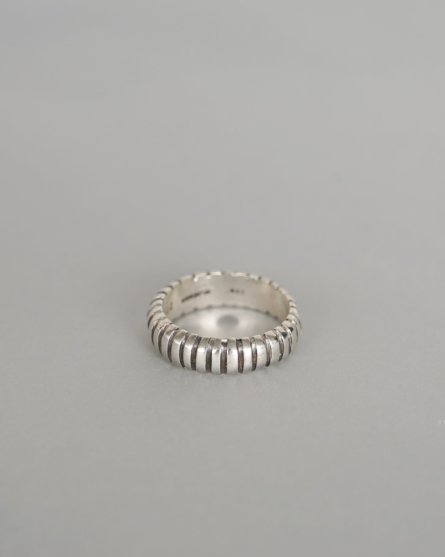Grooved Silver Ring (SVR-25043)