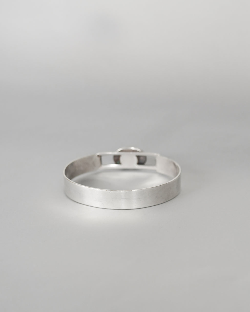 Silver Bangle with Carnelian Stone (SVBL25022-1)