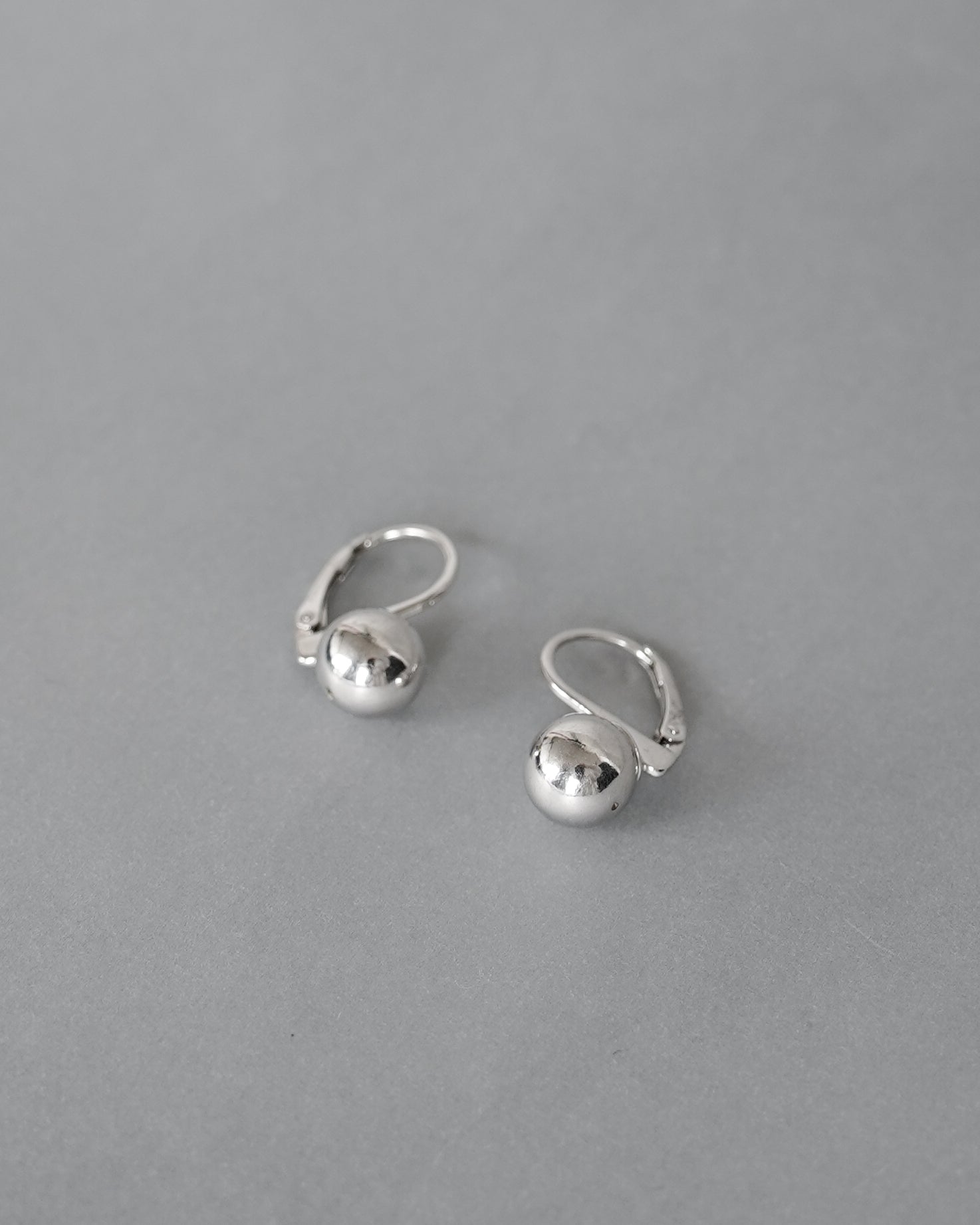 Silver Sphere Earrings (SVE-2501)