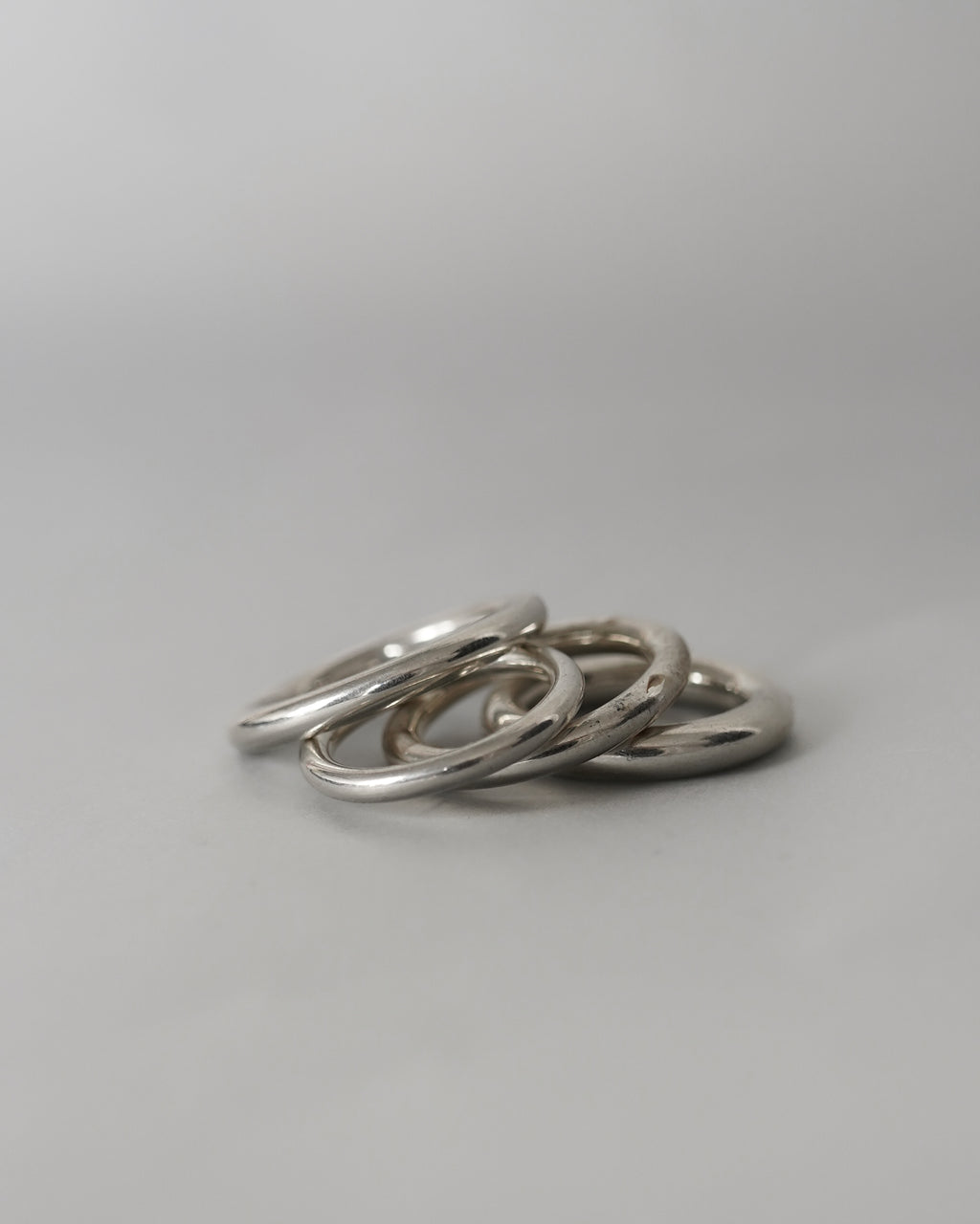 Simple 4-Piece Ring Set (SVR-25029)