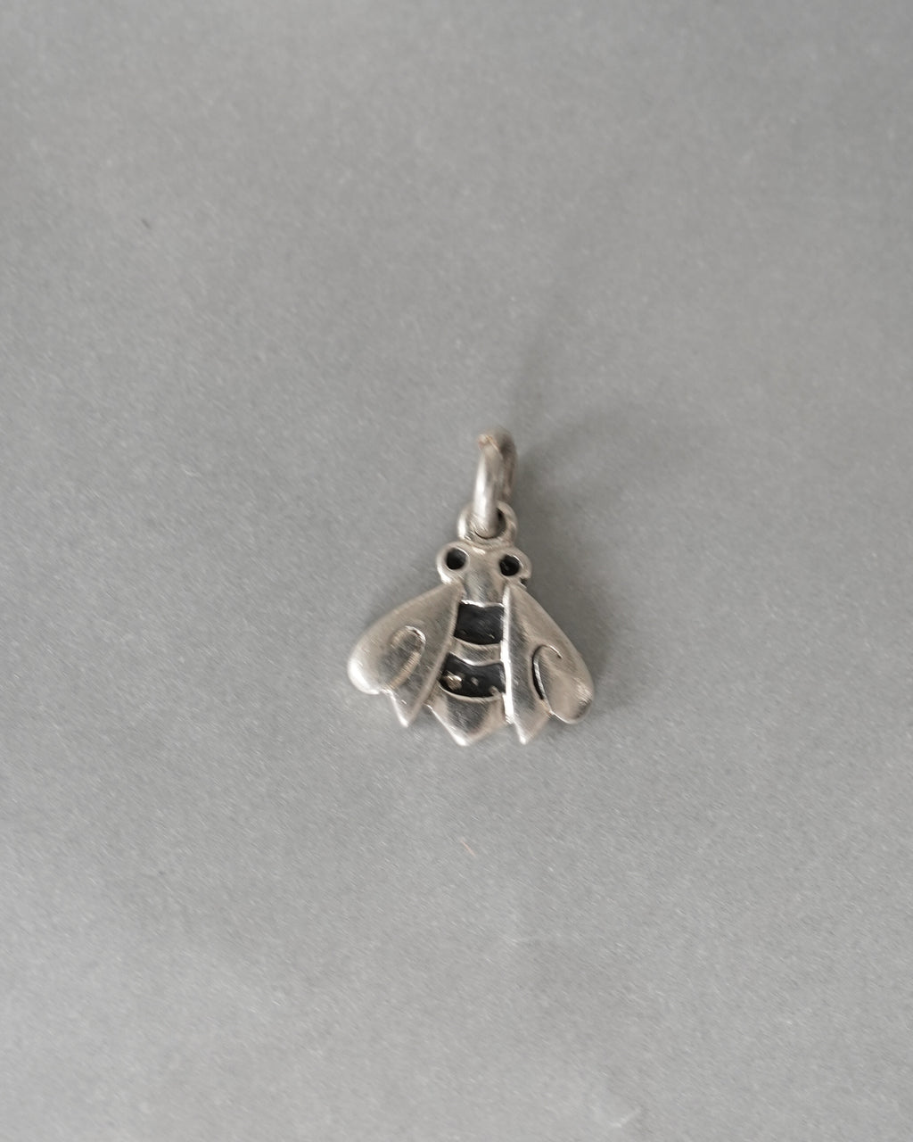 Silver Bee Charm (SVNL-25001)