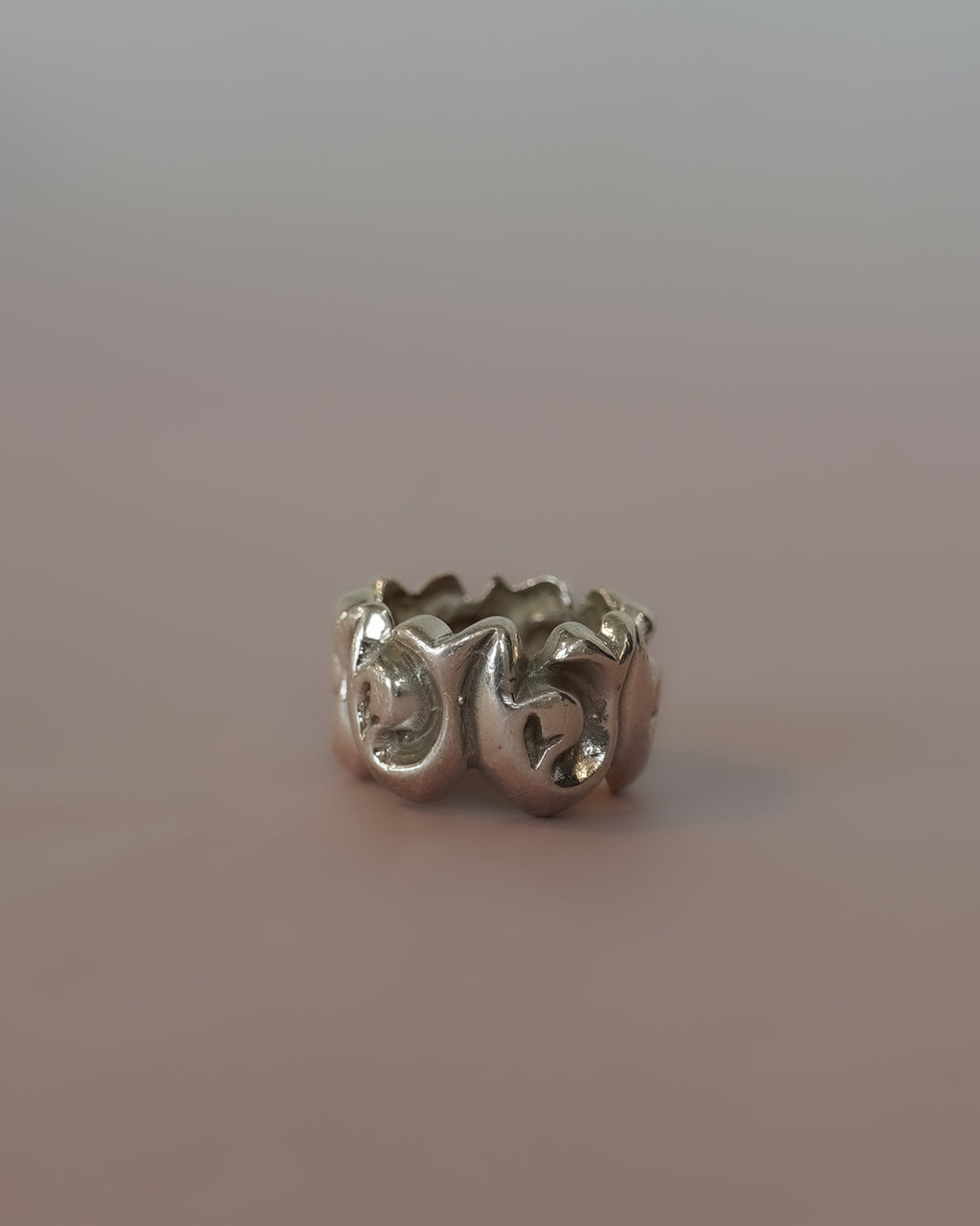 Solid Heart Link Ring (SVR25016)