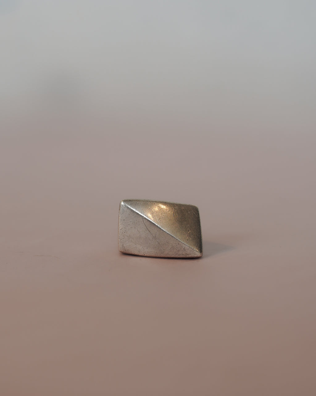Geometric Block Ring (SVR25020)