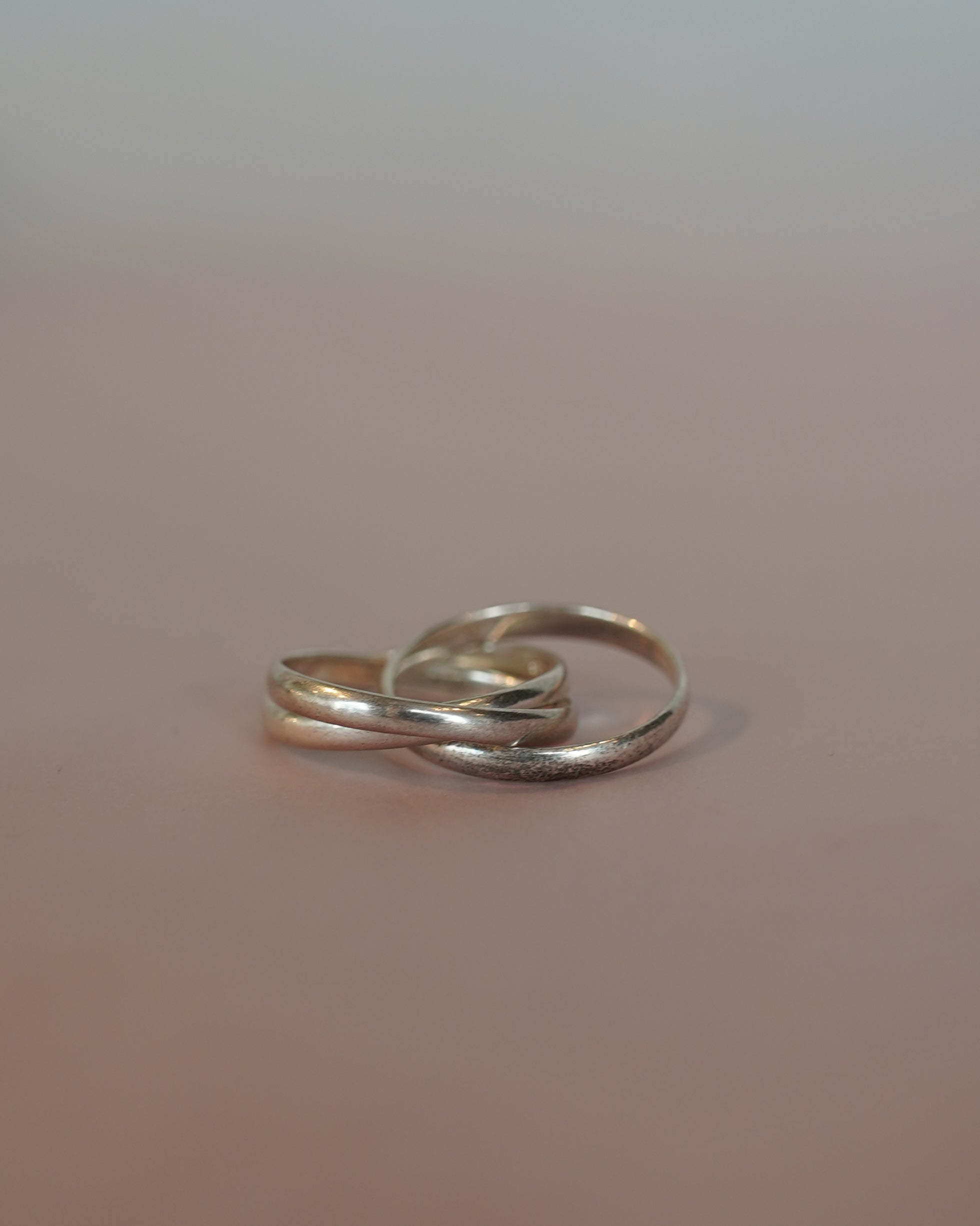 Trinity Engraved Ring – Love, Faith & Hope (SVR25025)