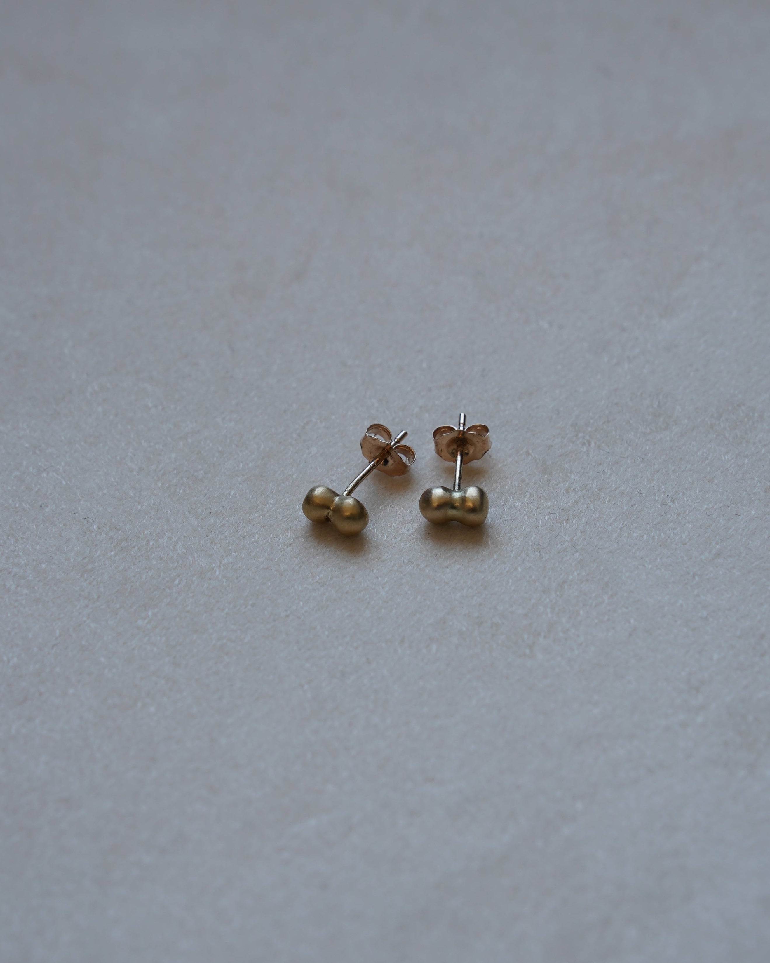 "Dunton Ellerkamp" 14k Two Dot Earrings