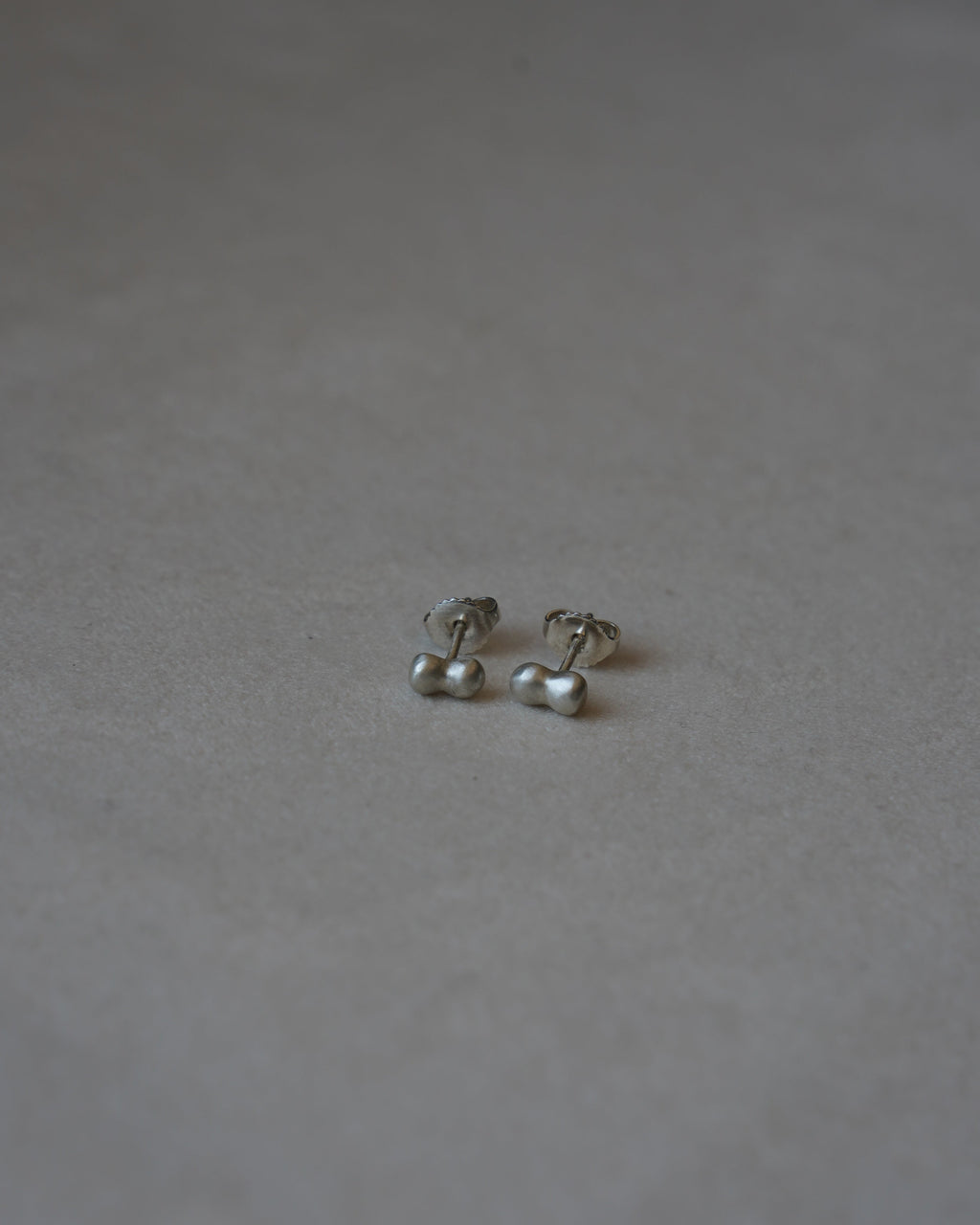 "Dunton Ellerkamp" Two Dot Earrings - Silver