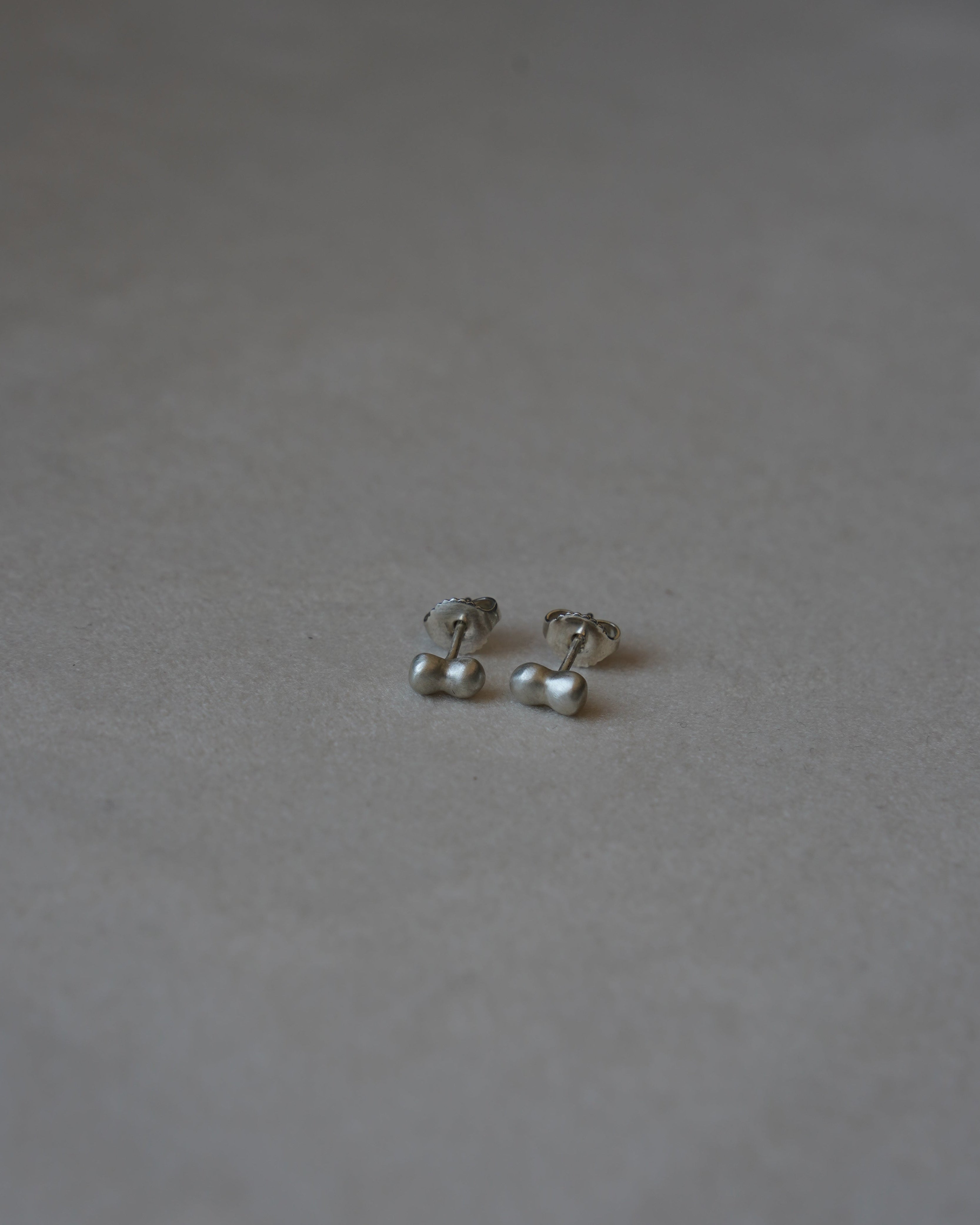 "Dunton Ellerkamp" Two Dot Earrings - Silver