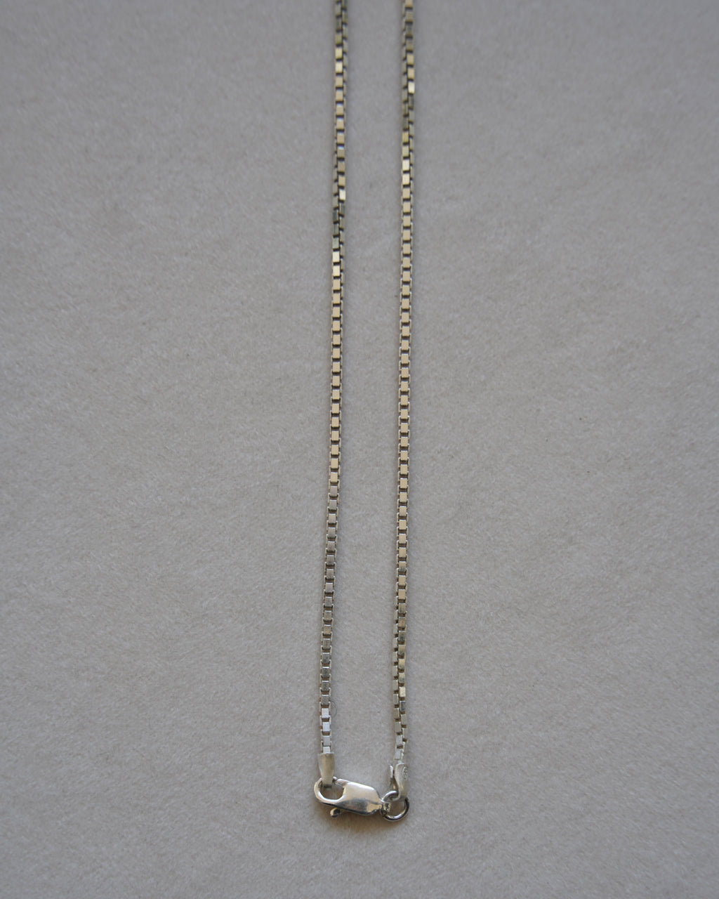 "Dunton Ellerkamp" Diamond Diminutive American Folk Heart Pendant w/Chain