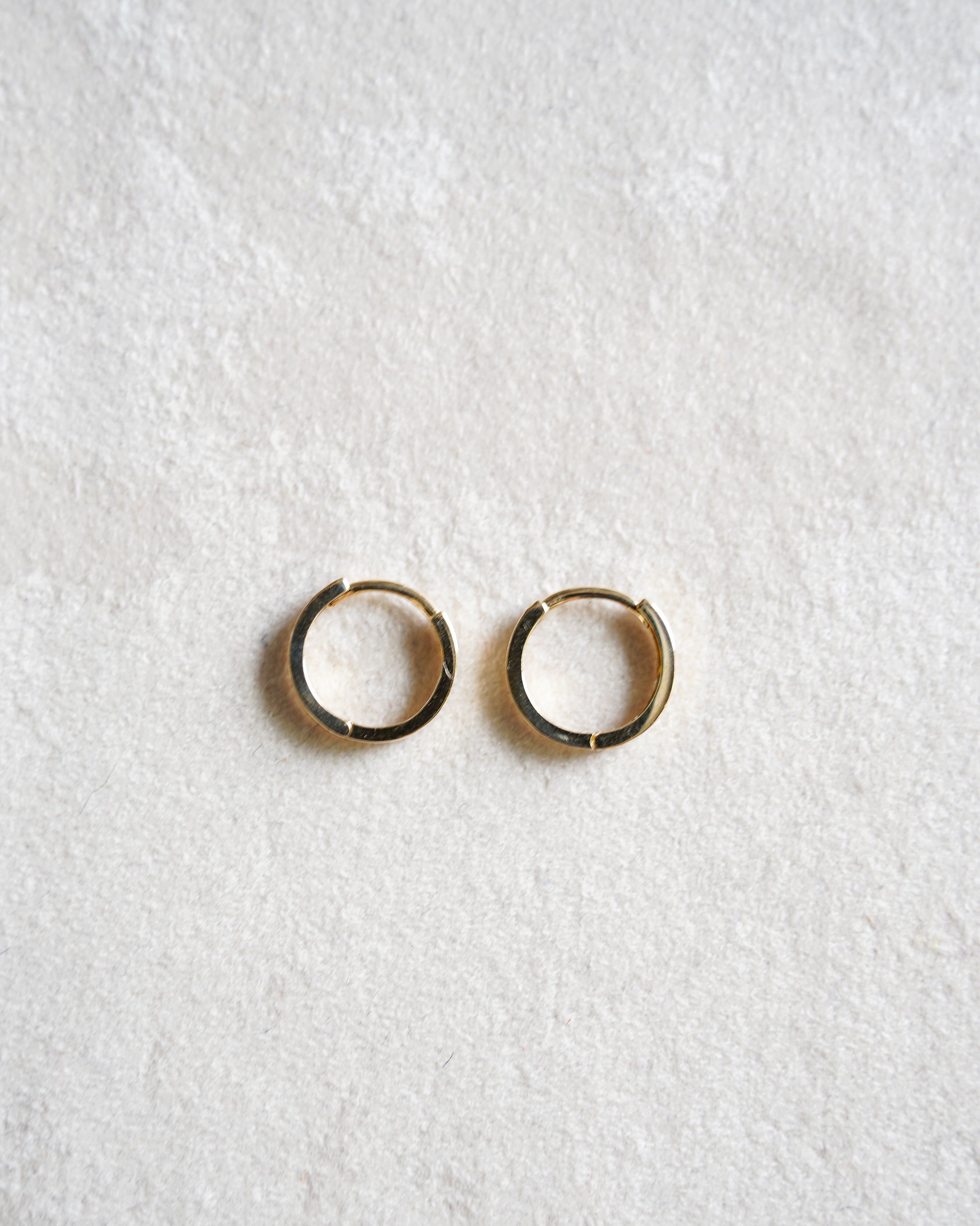14K Gold Hoops (GDE-25011)