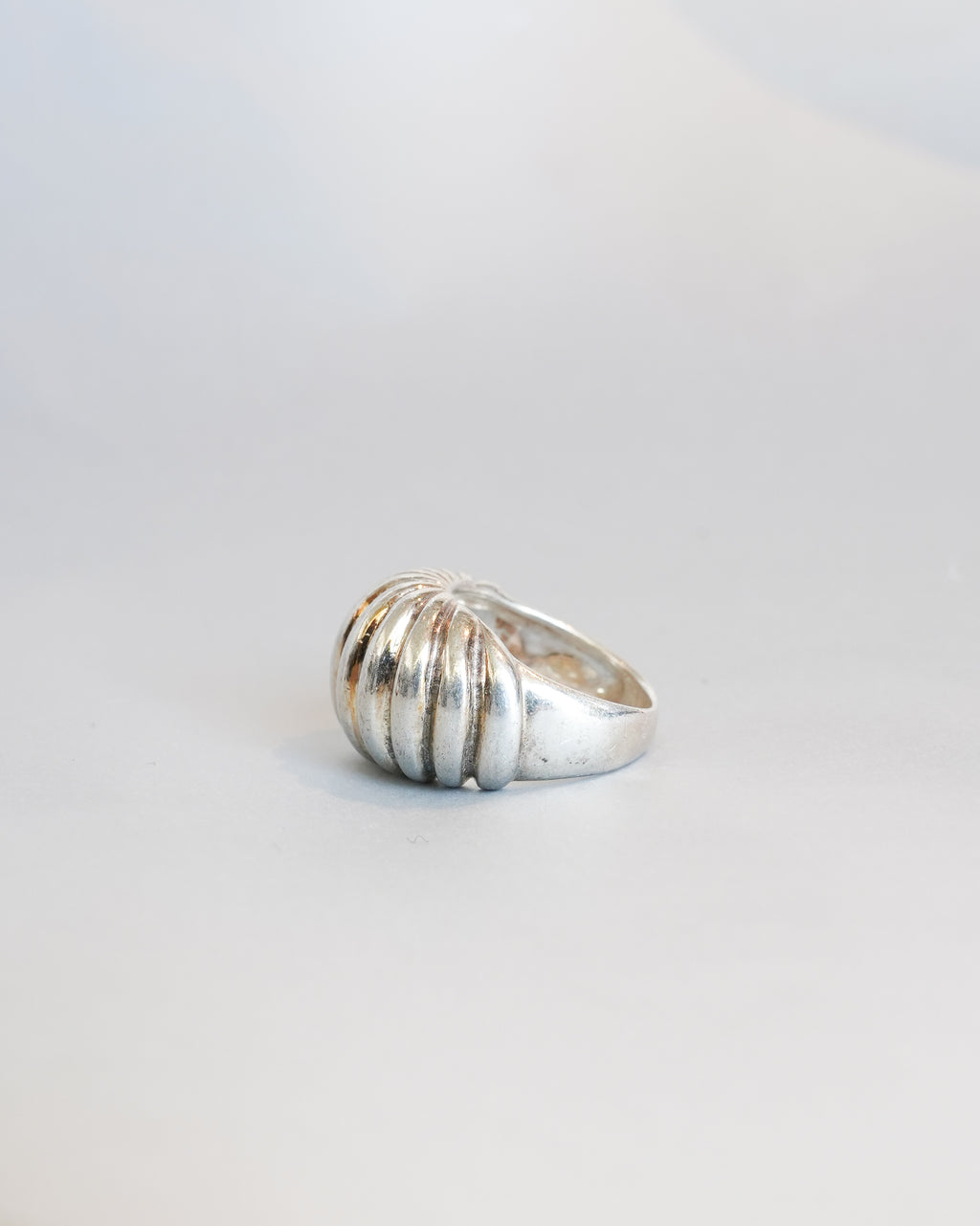 Silver Ribbed Dome Ring (SVR-26028)