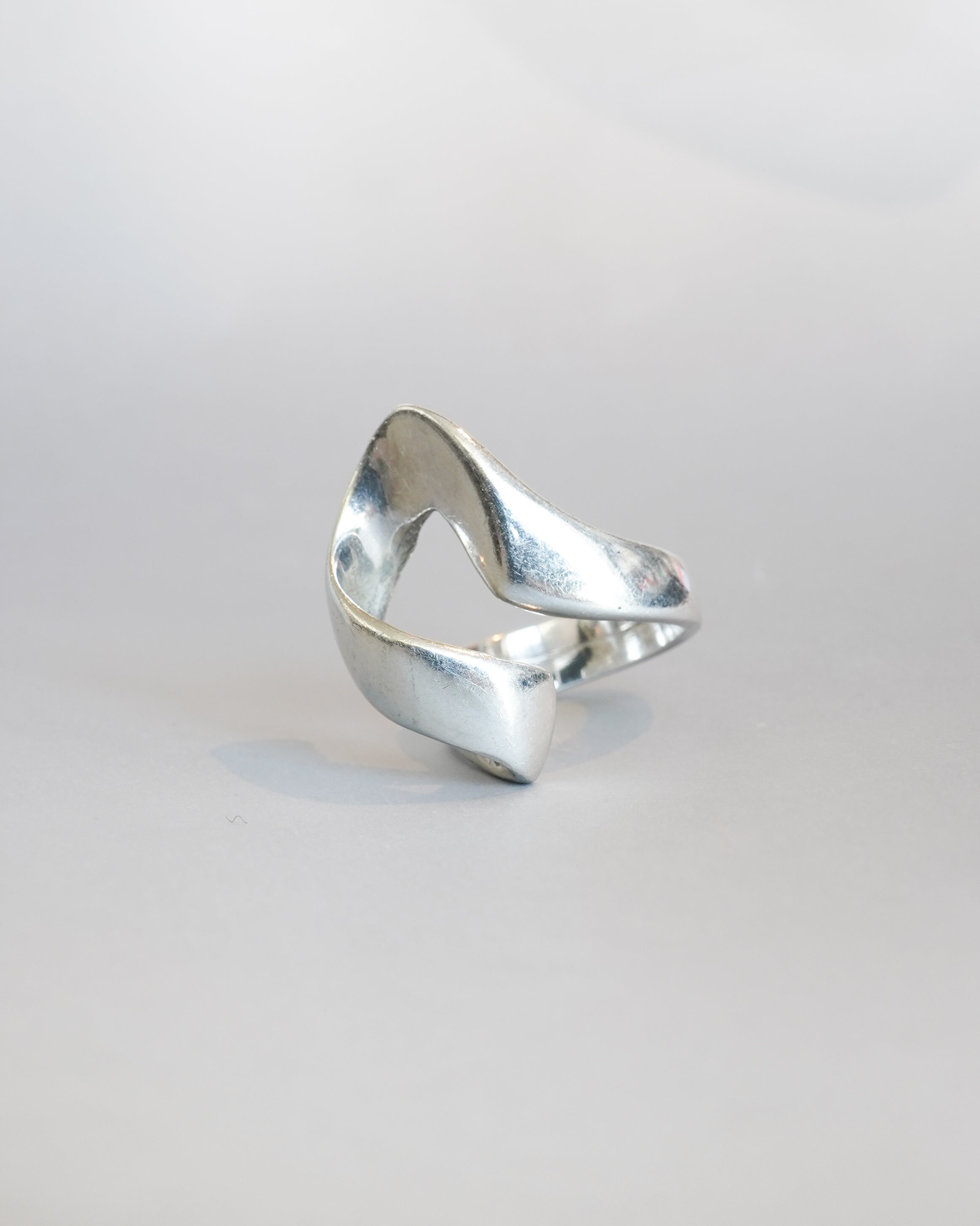 Wave Cross Silver Ring (SVR-26029)