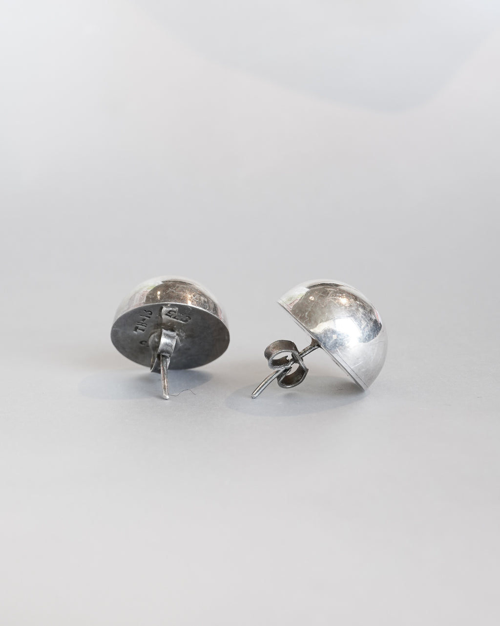 Dome Stud Silver Earrings (SVE-26006-1)