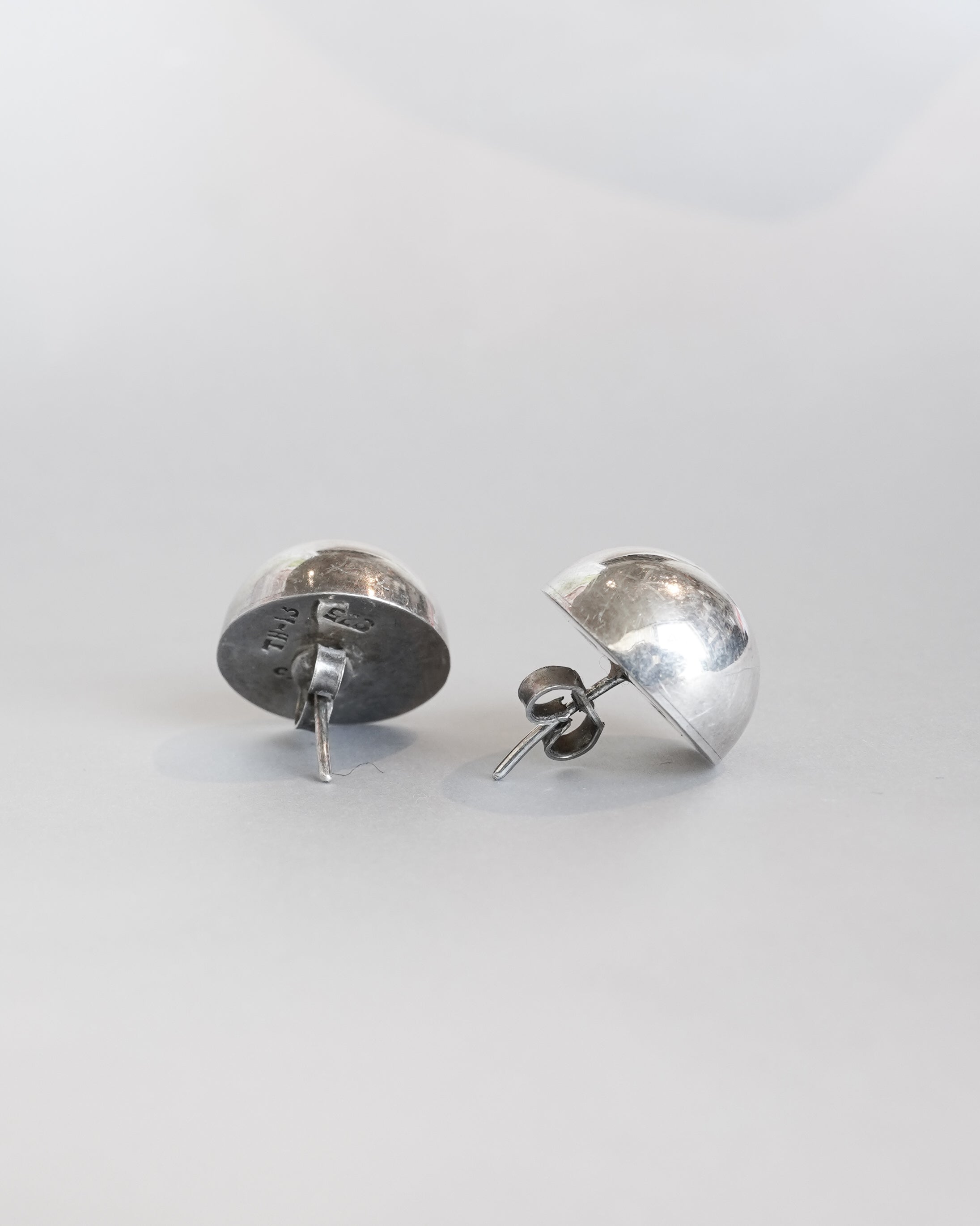Dome Stud Silver Earrings (SVE-26006-1)
