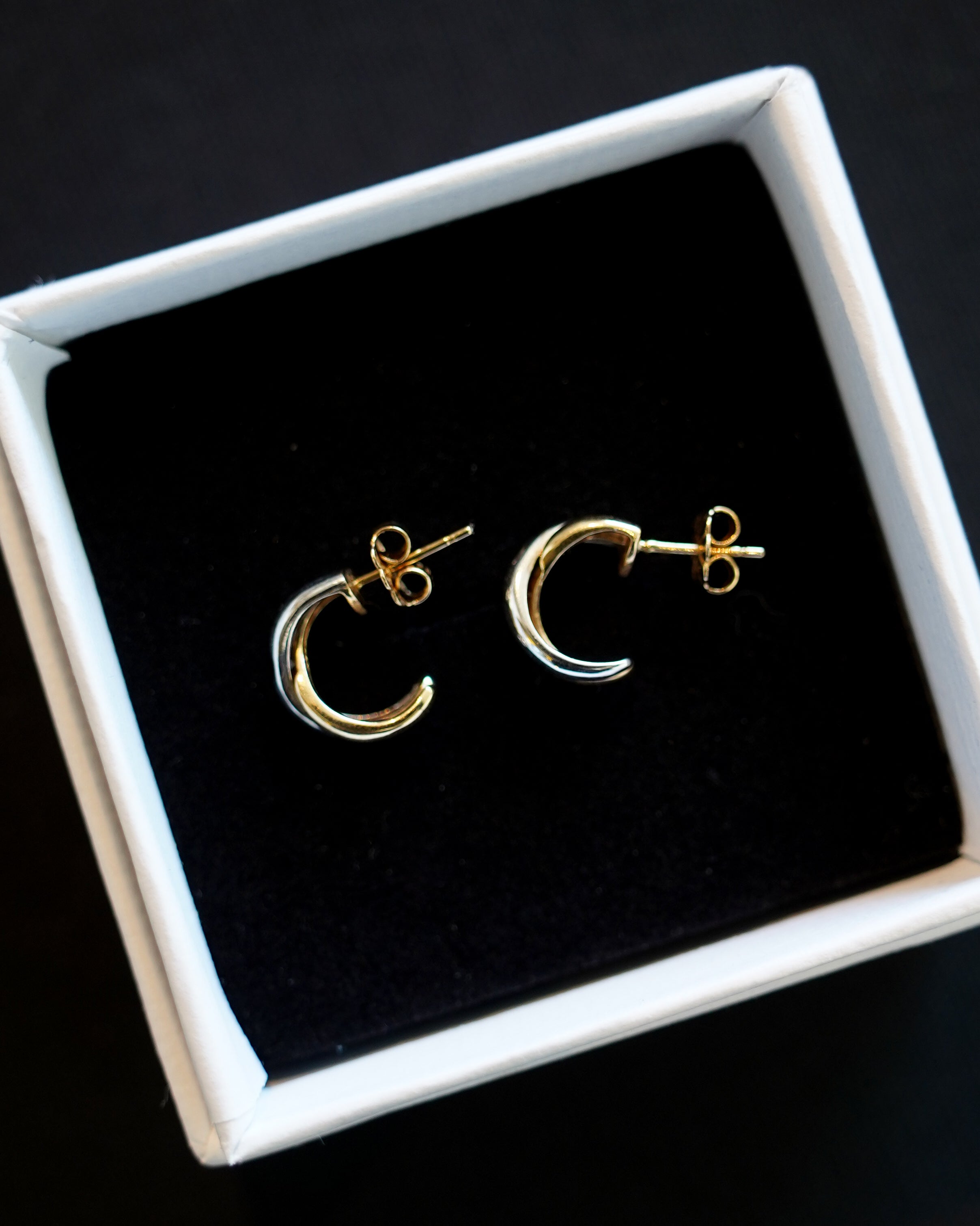 14K White Gold x Yellow Gold Two Tone Earrings w/ Diamond(GDE-25SS005)