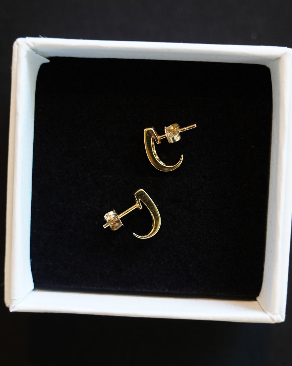 14K Gold Earrings w/ Natural Dia (GDE-25002)