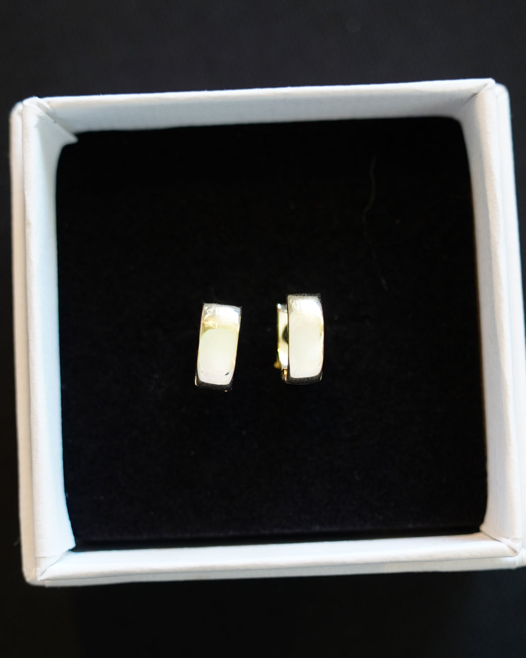 14K Gold Hoops (GDE-25AW0-2)