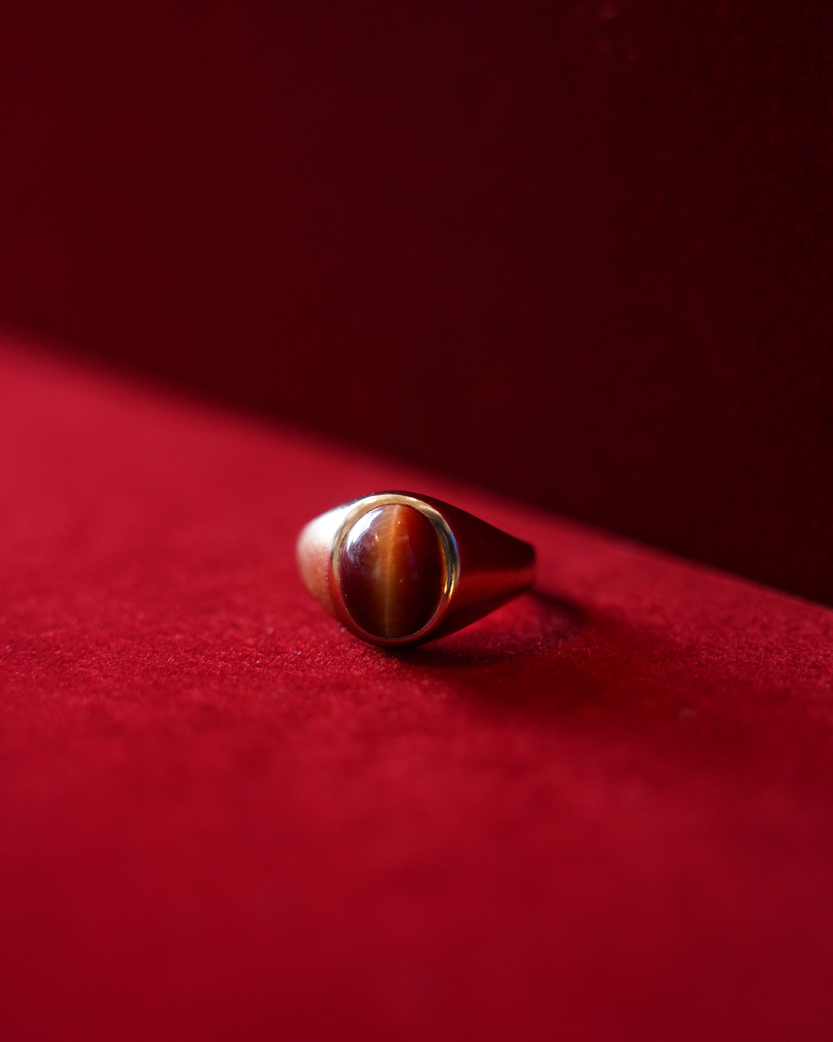 9ct Gold Tiger's Eye Signet Ring (GDR-26001)