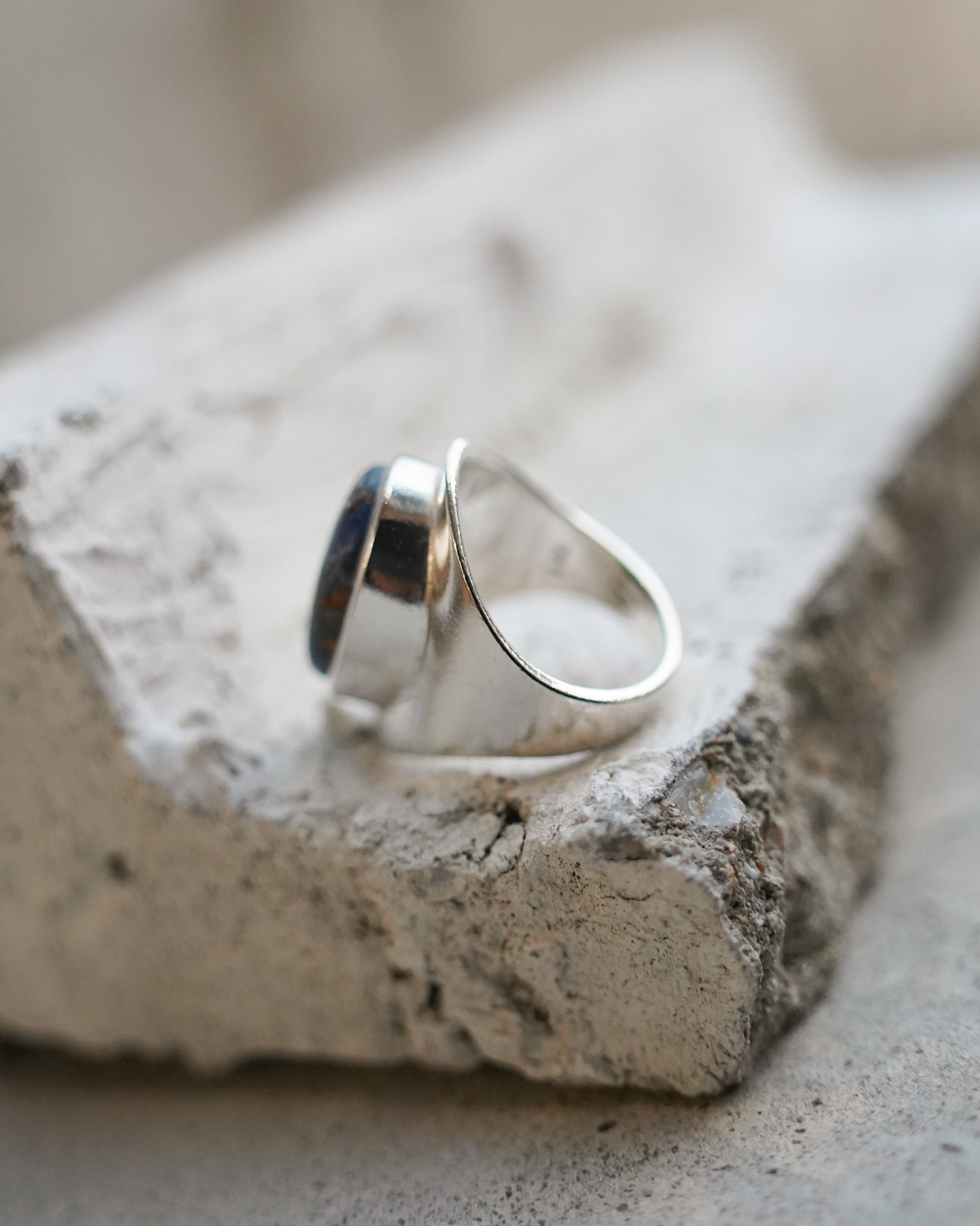 Blue Stone Oval Silver Ring (SVR-26036)