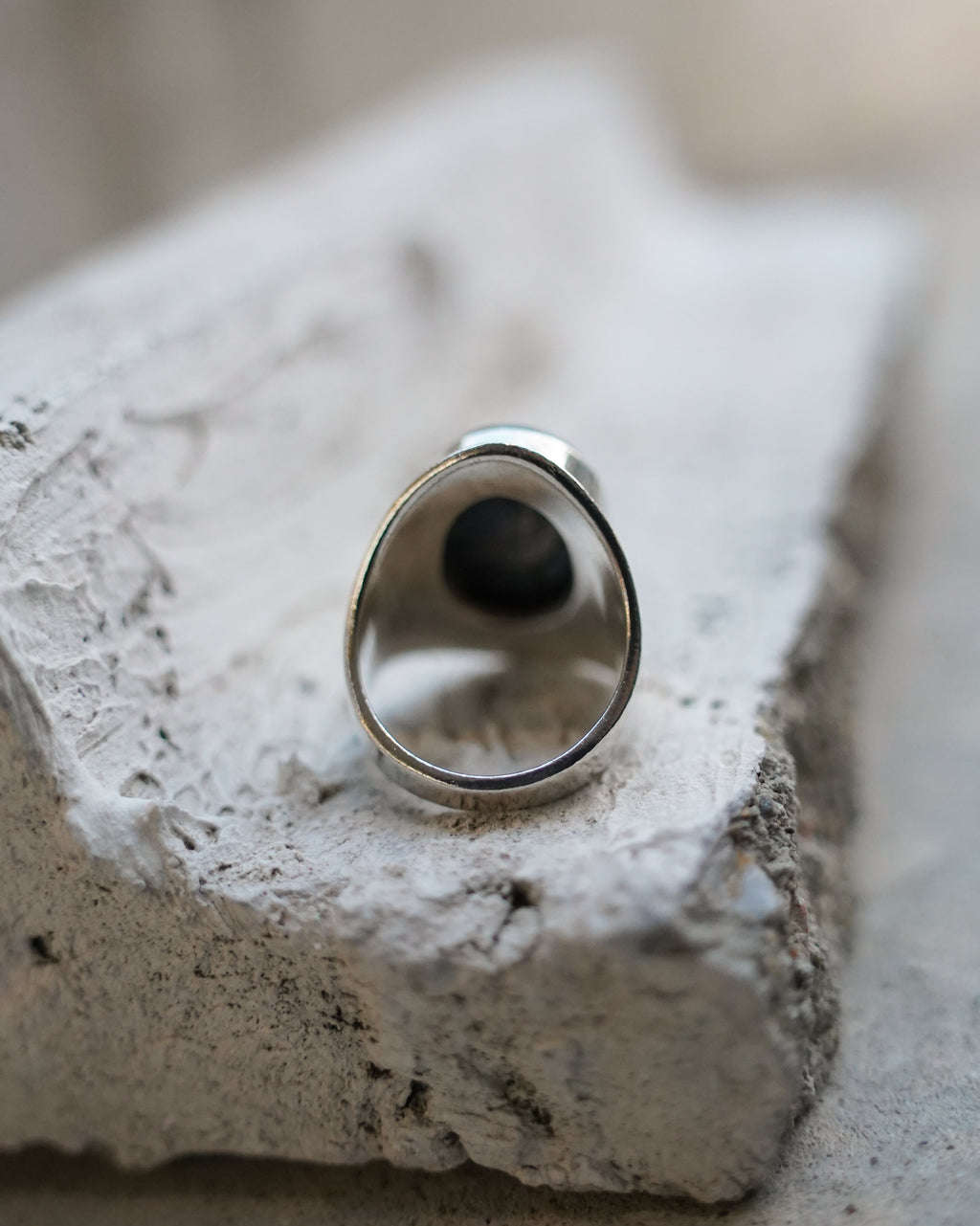 Blue Stone Oval Silver Ring (SVR-26036)