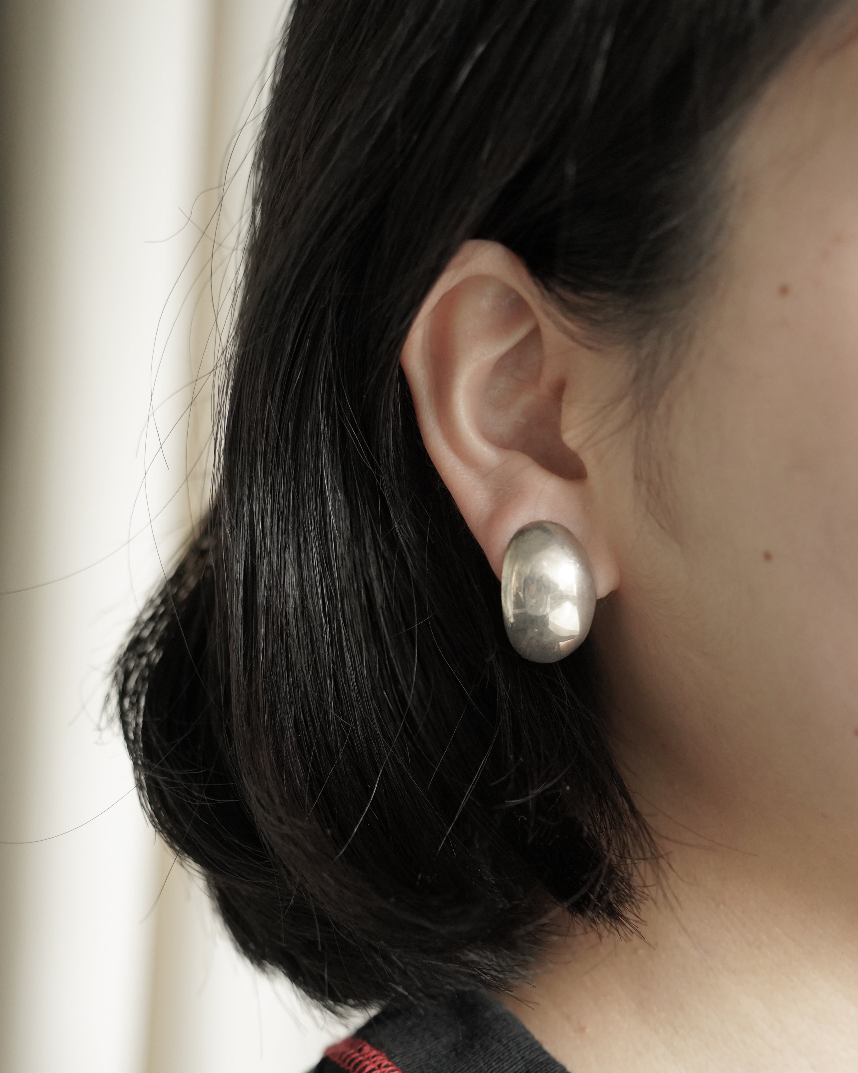 Minimal Dome Stud Silver Earrings  (SVE-26007)