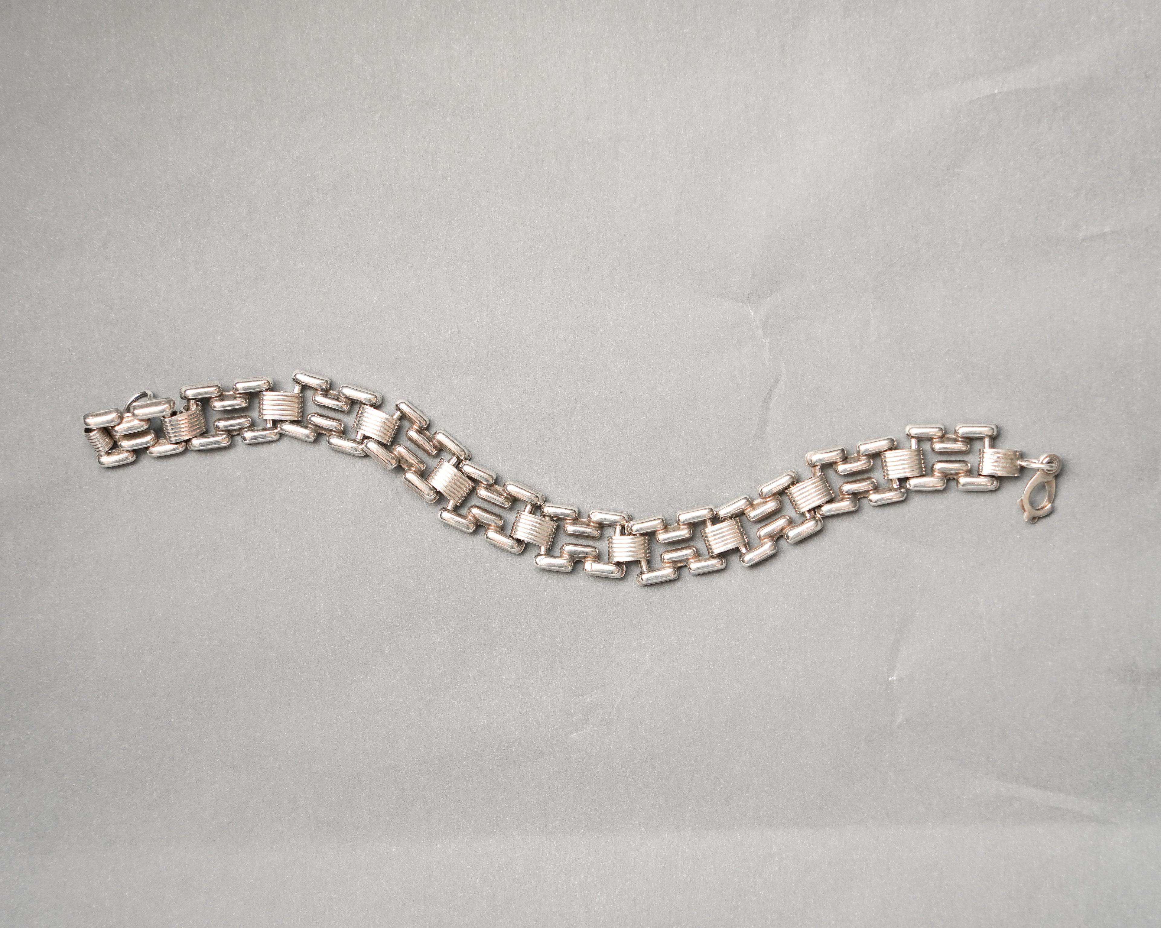Link Chain Silver Bracelet (SVBL-26SS028)