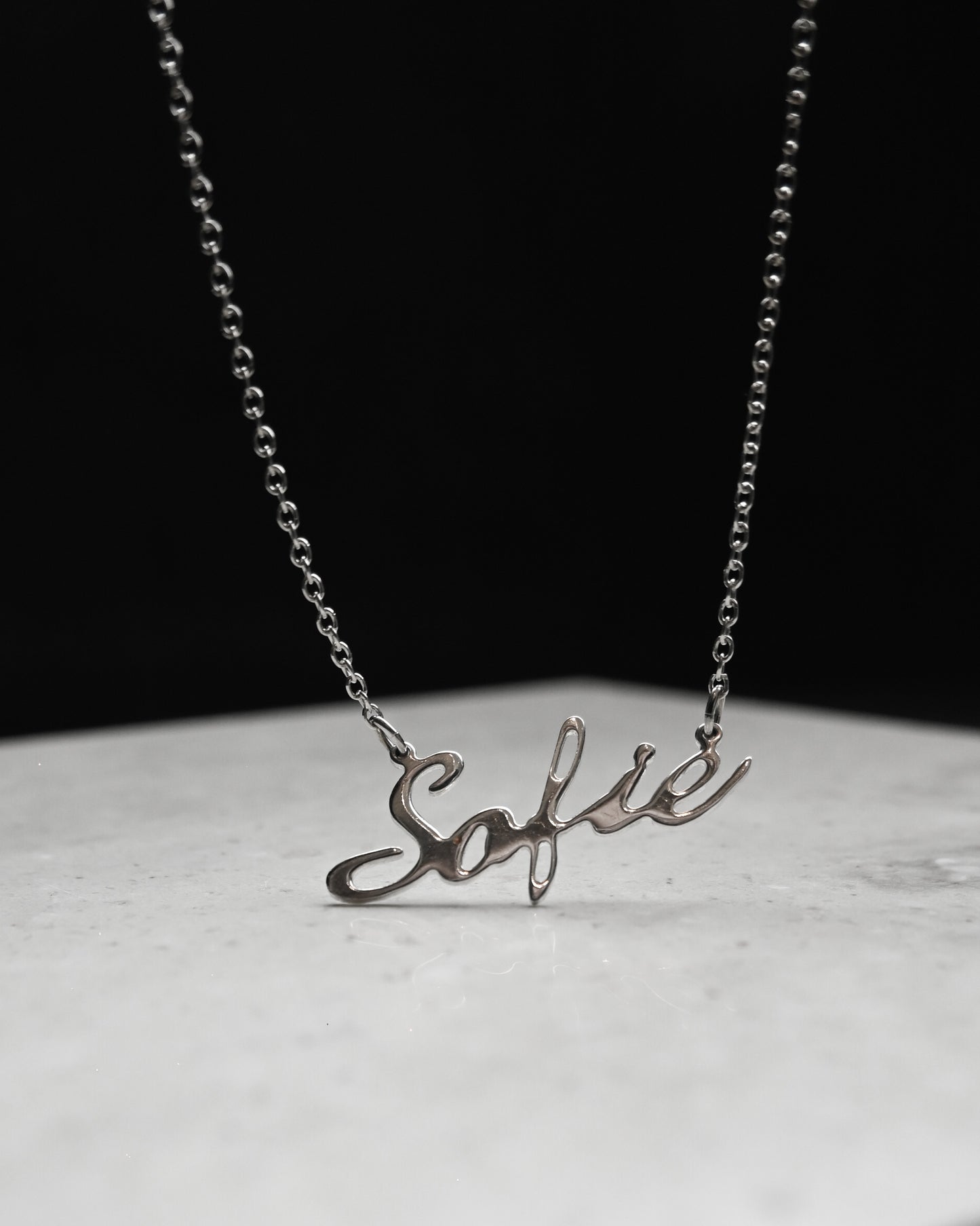 Silver Name Plate Necklace "Sofie"