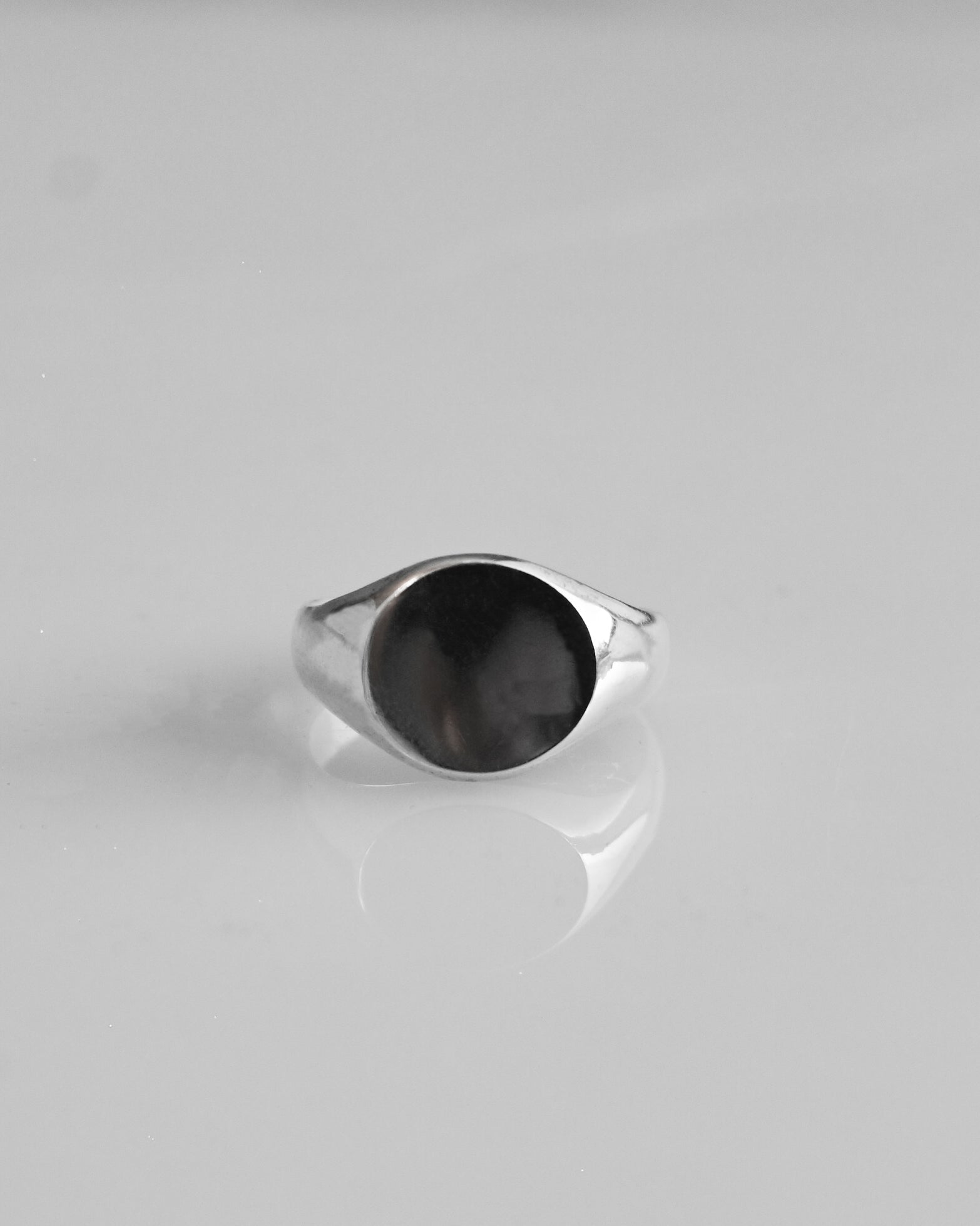 Signet Silver Ring - Round (11.5号)