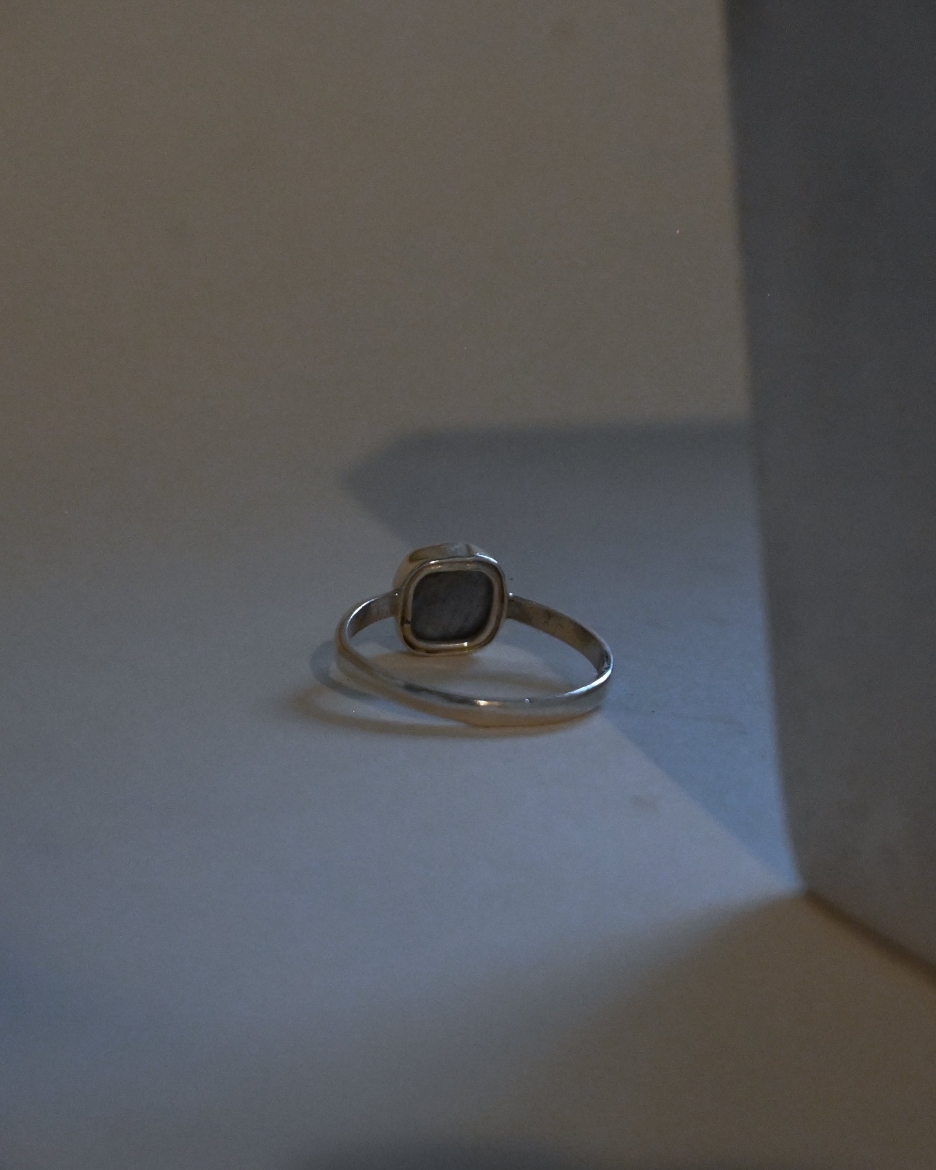 Moon Stone Silver Ring - 13号