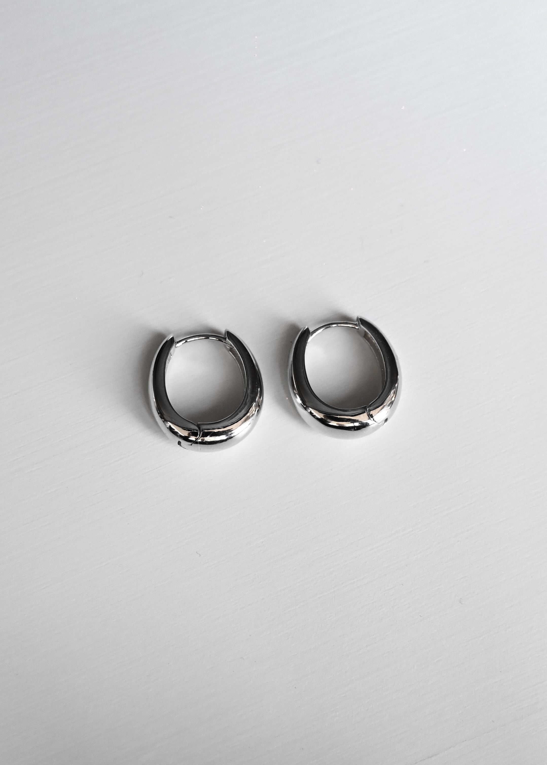 Chunky Round Hoops