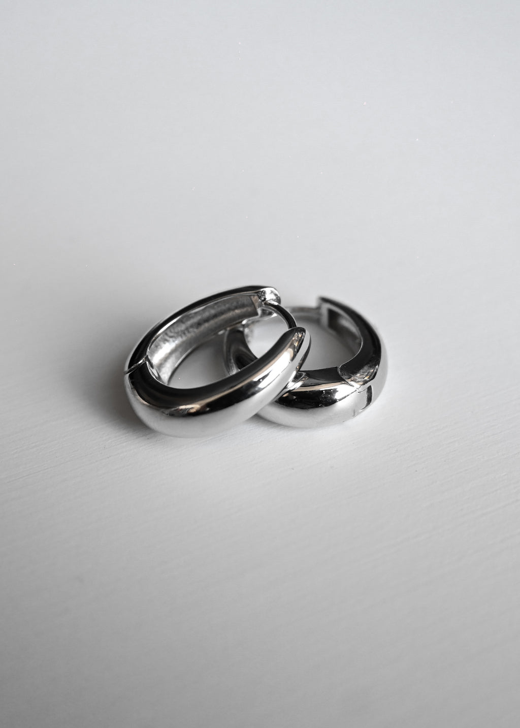 Chunky Round Hoops