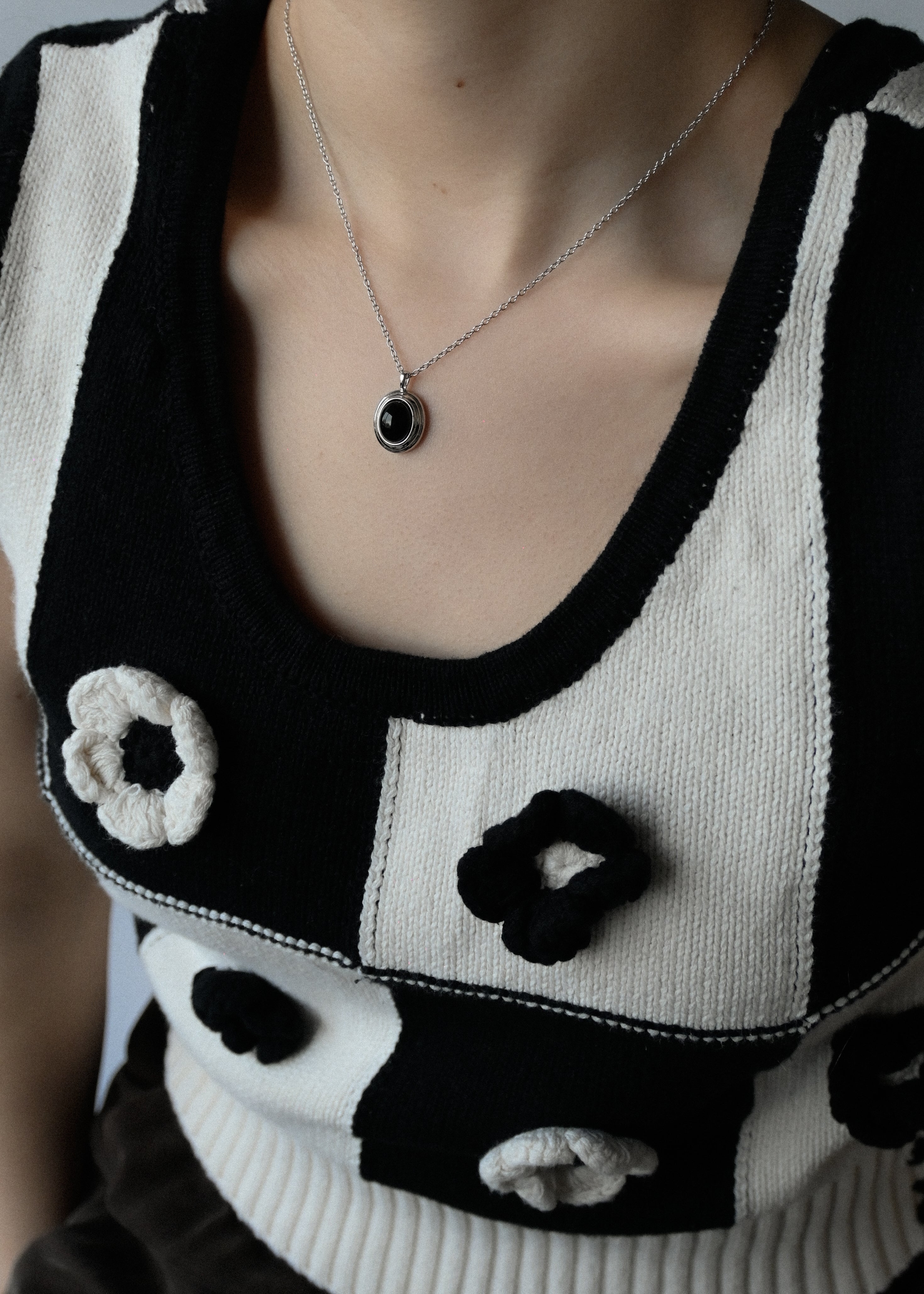 Black Agate Oval Pendant