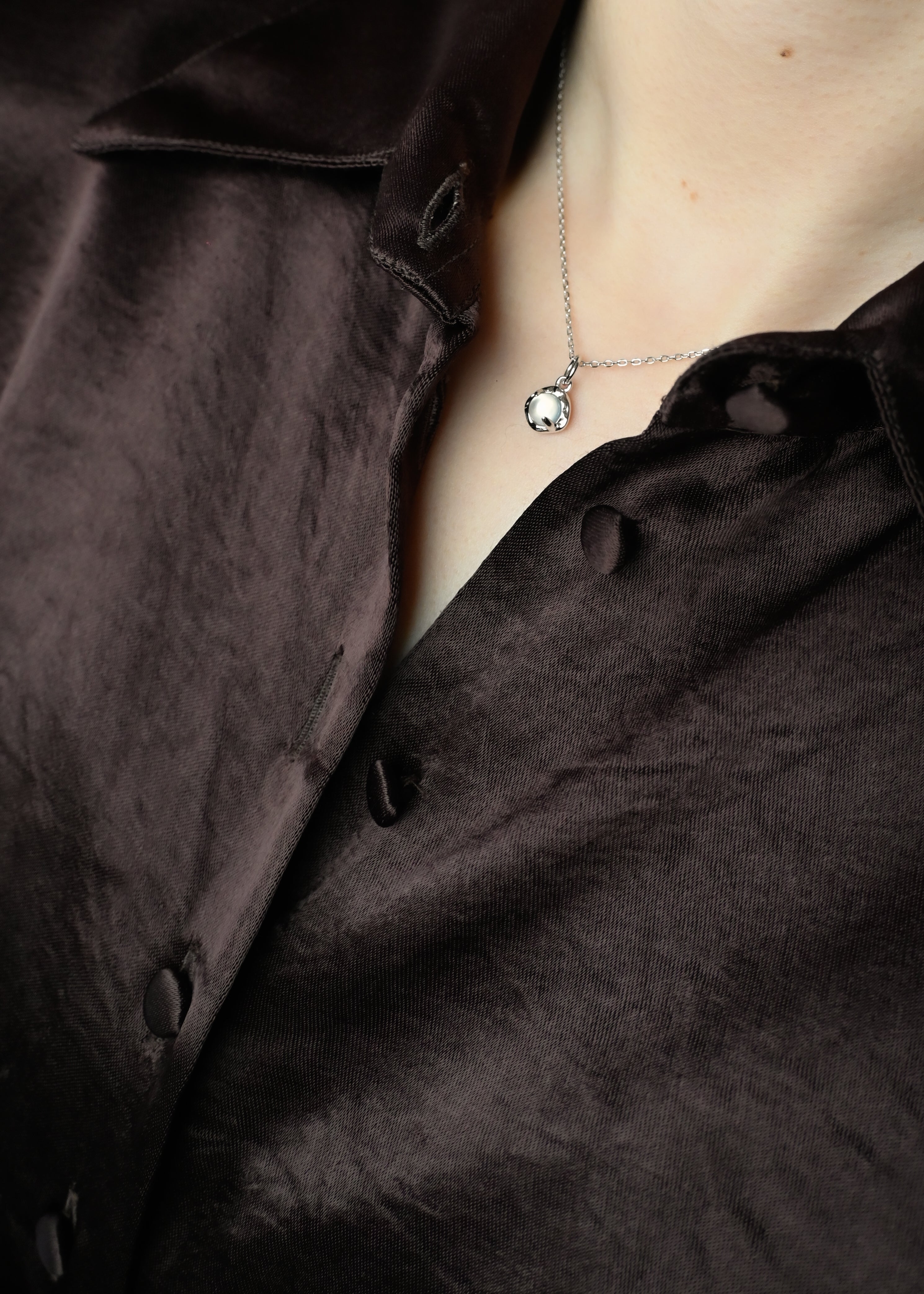 Round White Agate Pendant