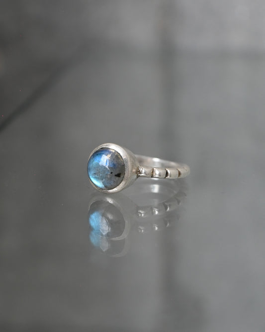 Moon Stone Silver Ring - 9号