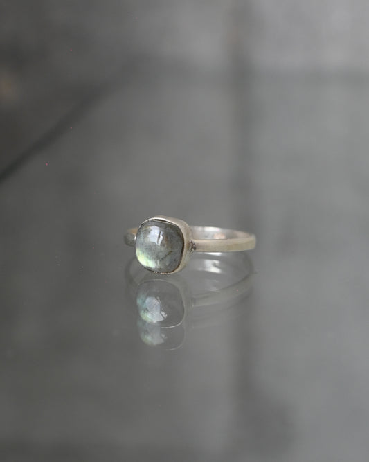 Moon Stone Silver Ring - 13号