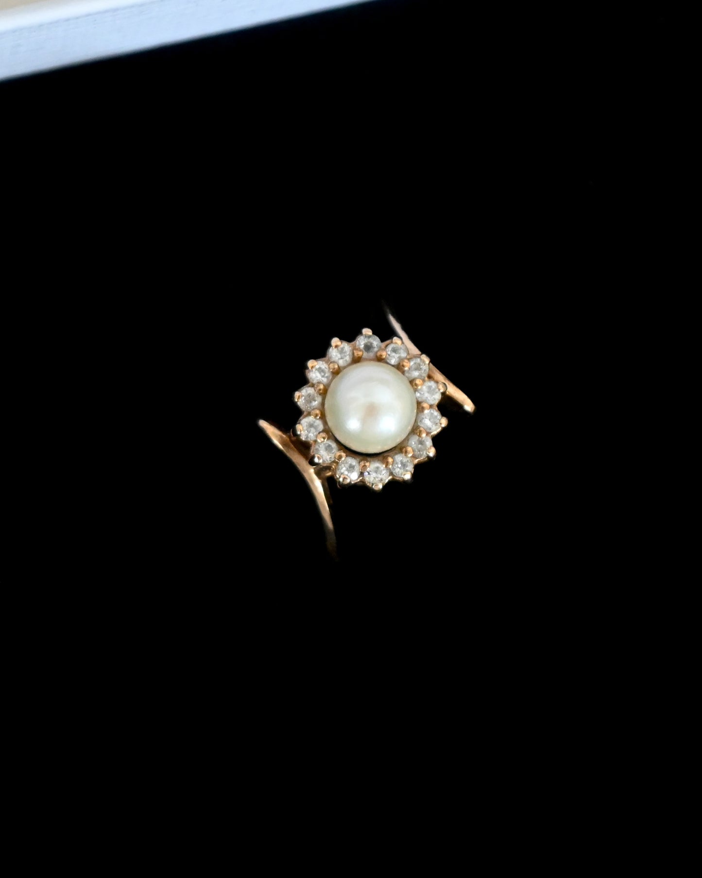 10K Yellow Gold  Pearl and Tourmaline Ring - 11.5号