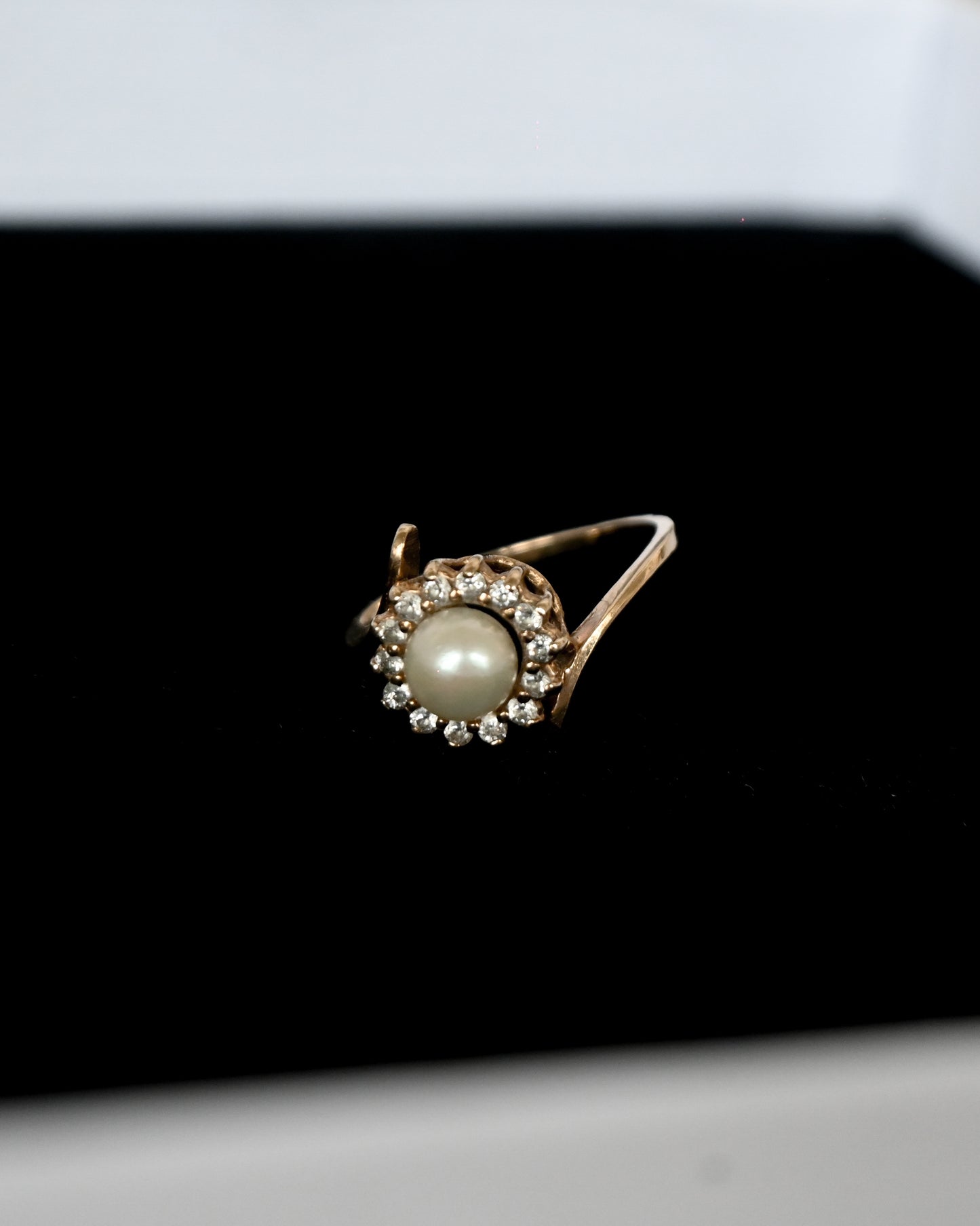 10K Yellow Gold  Pearl and Tourmaline Ring - 11.5号