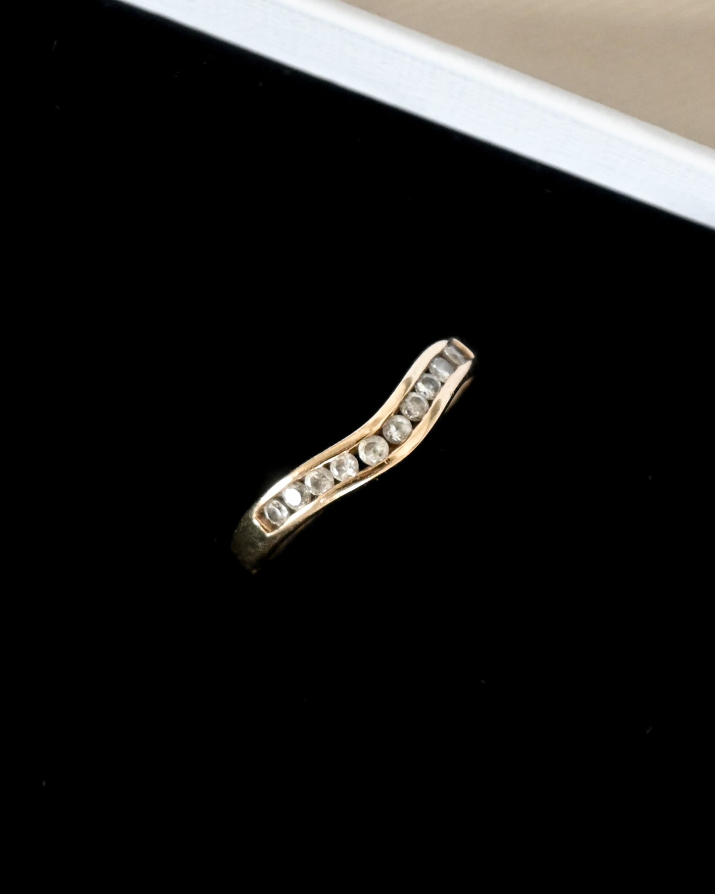 9K Gold Diamond Ring - 11.5号