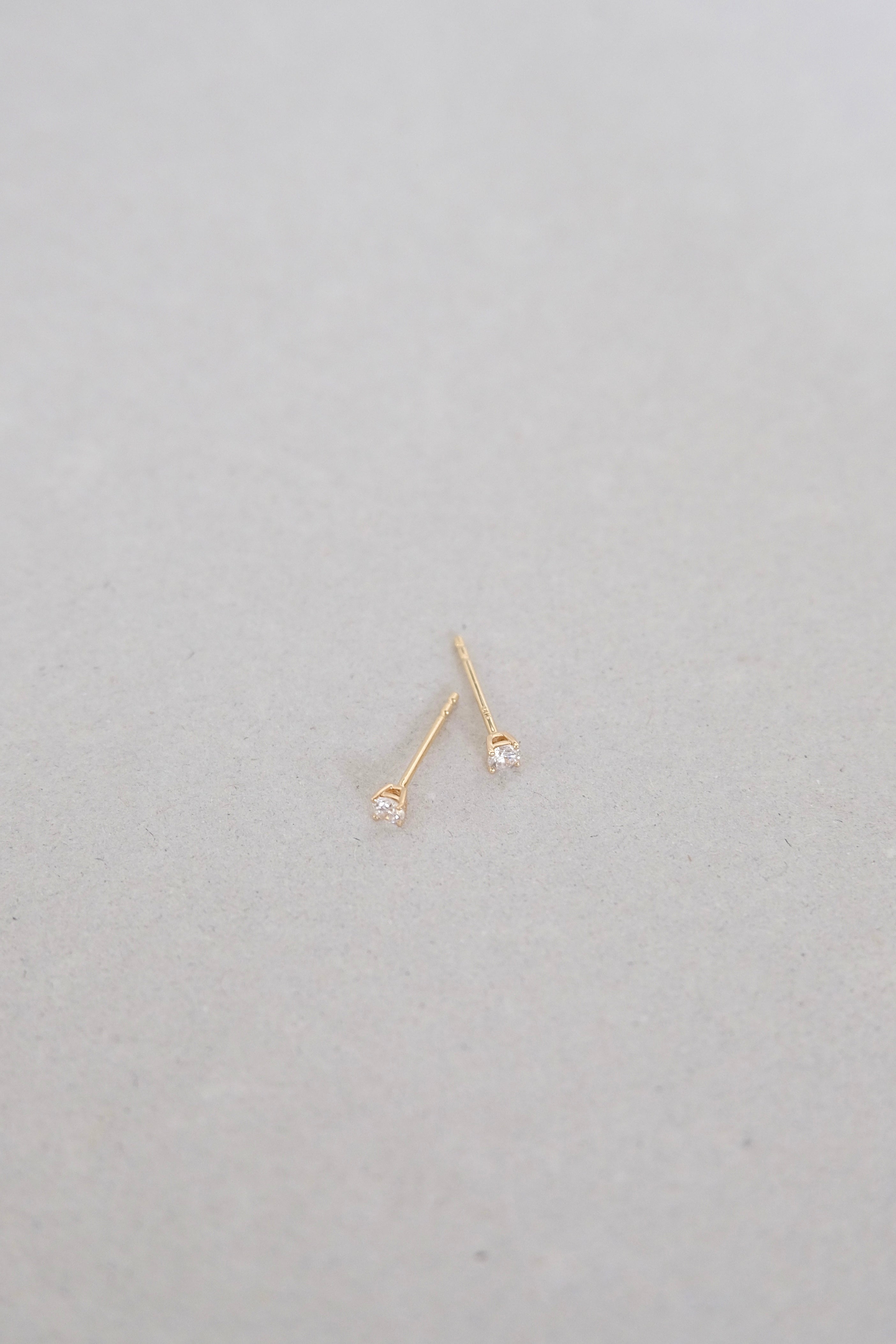14K x Natural Diamond Earrings