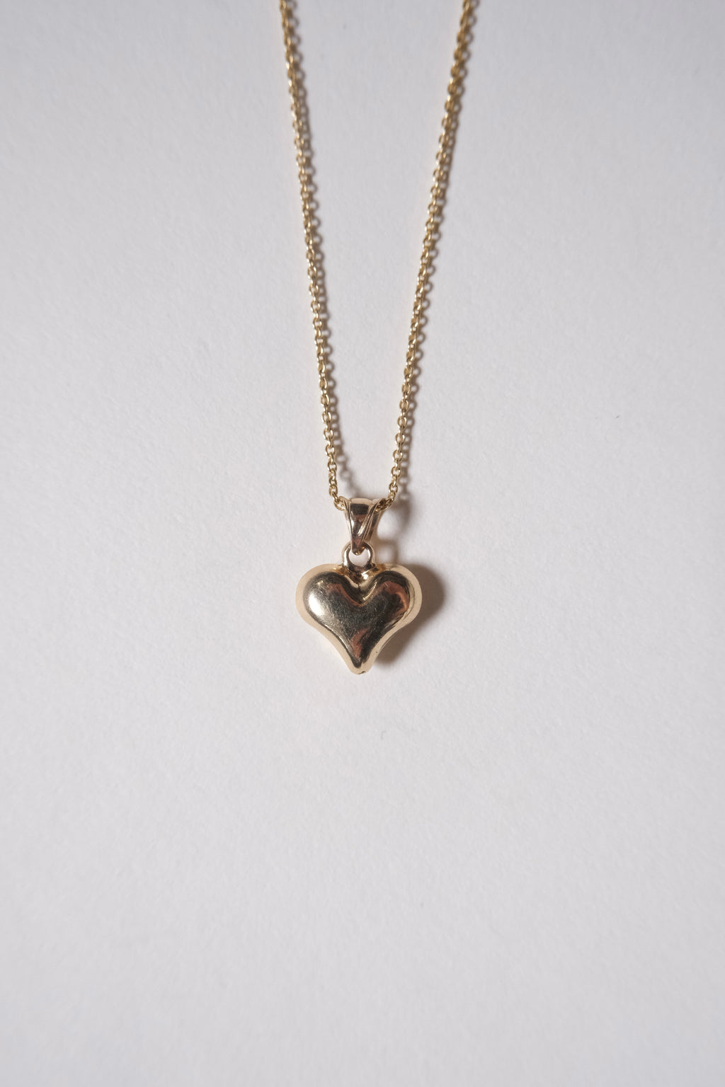 14k Gold Charm -❤︎-