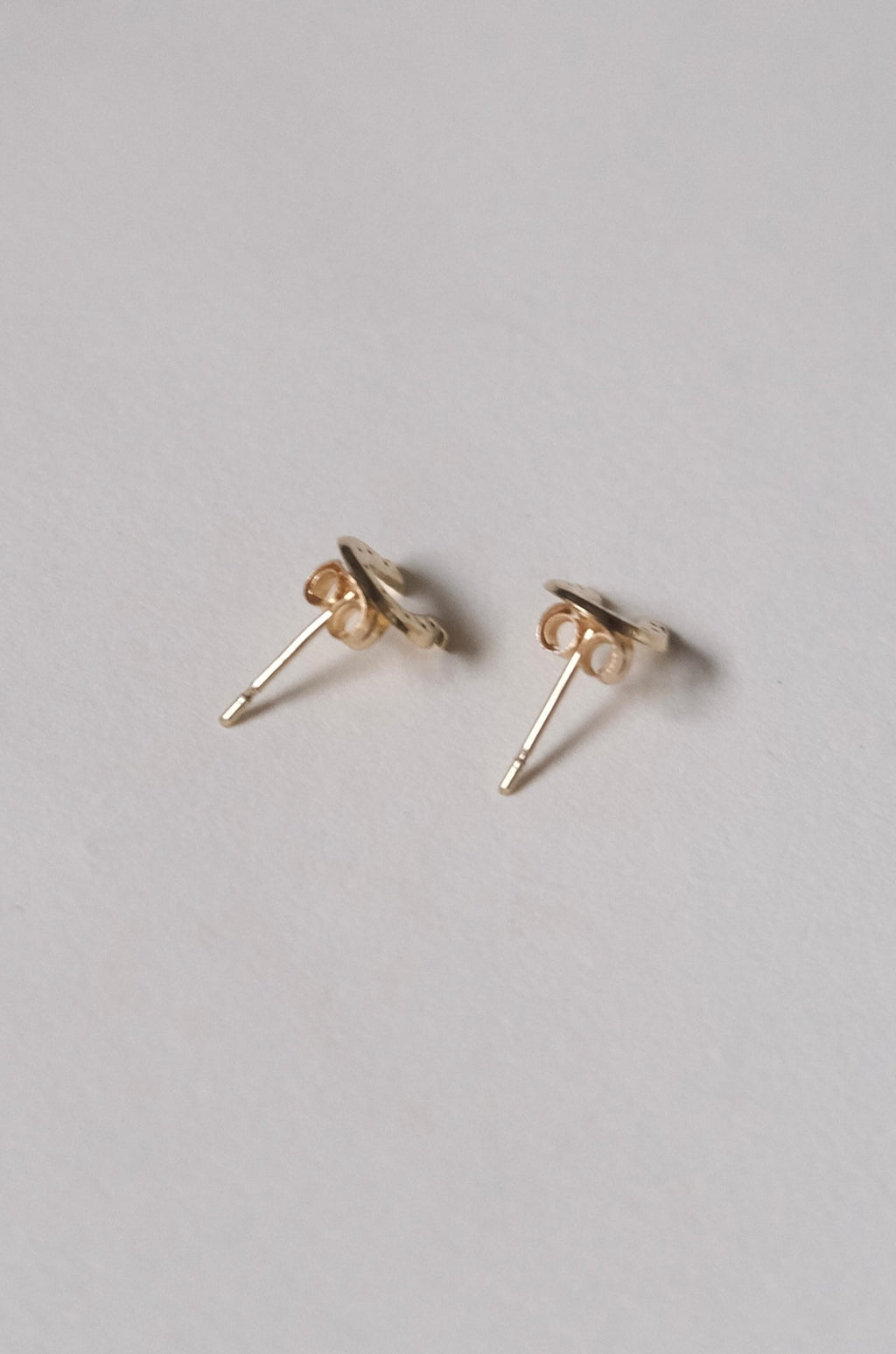 14k Gold Earrings -Horse Shoe