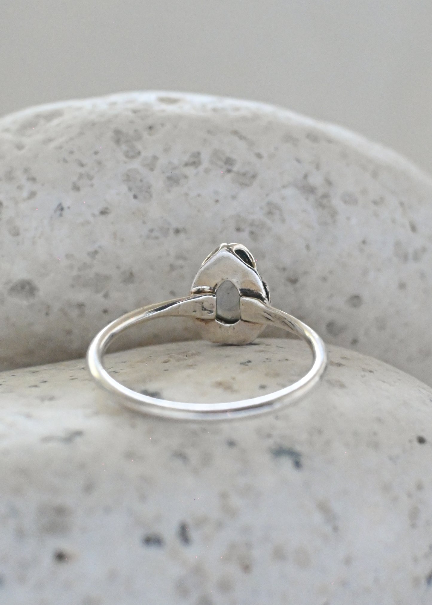 Moonstone Solitaire Ring - 16号