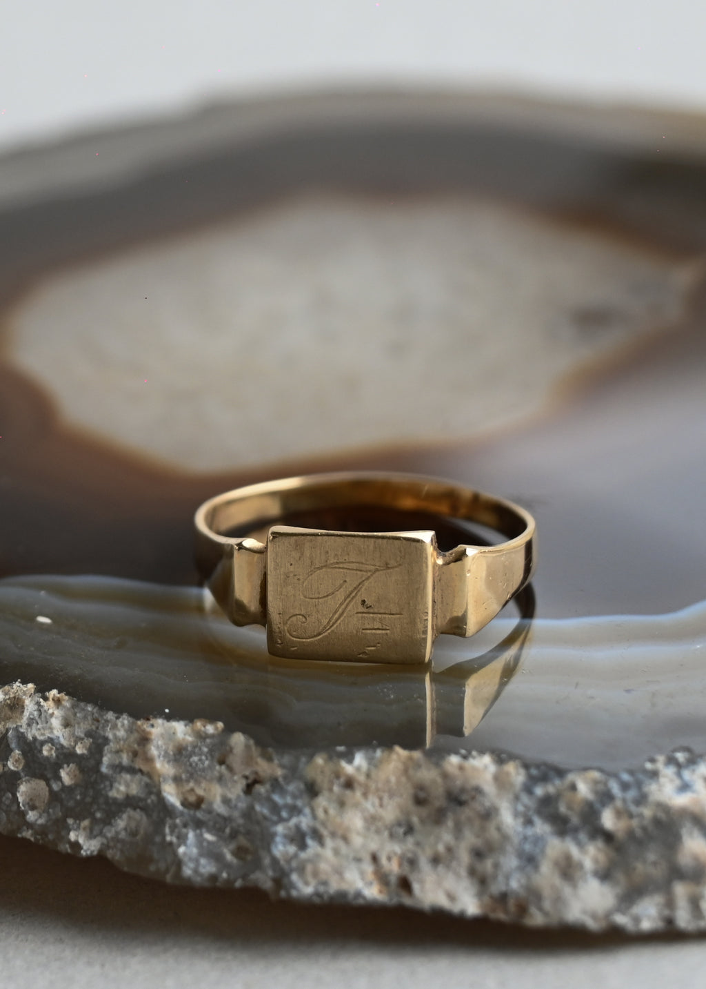 10K Gold Signet Ring - 16号